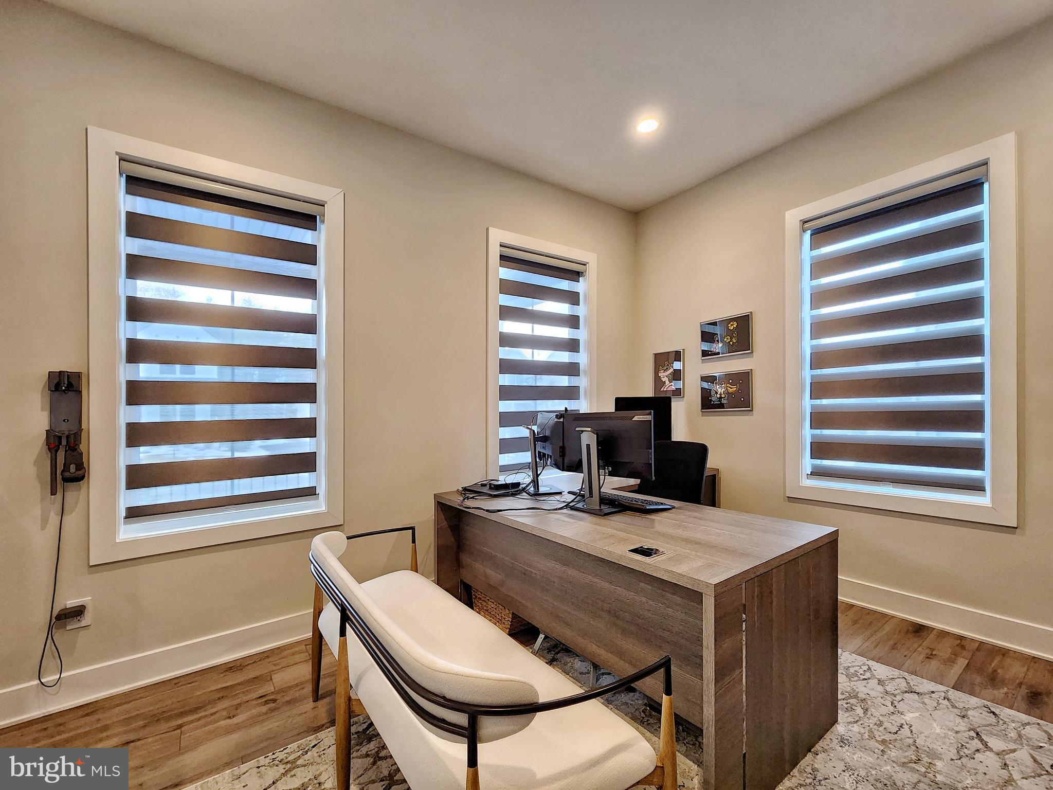 LENAH MILL - THE EXECUTIVES - Residential