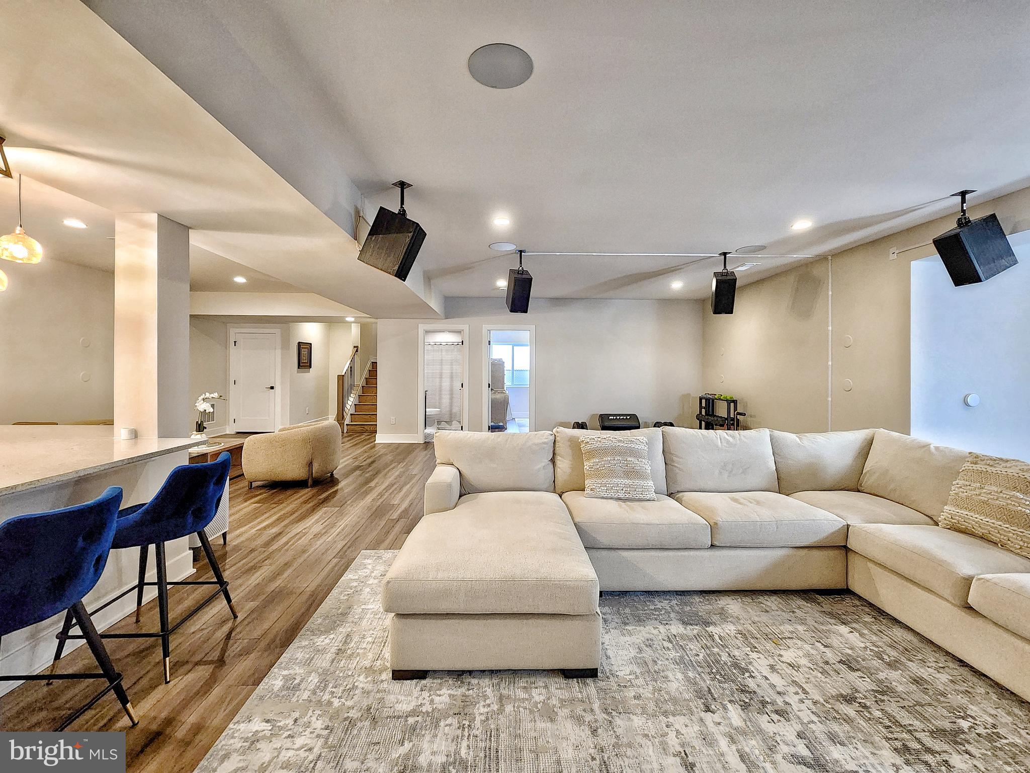 LENAH MILL - THE EXECUTIVES - Residential