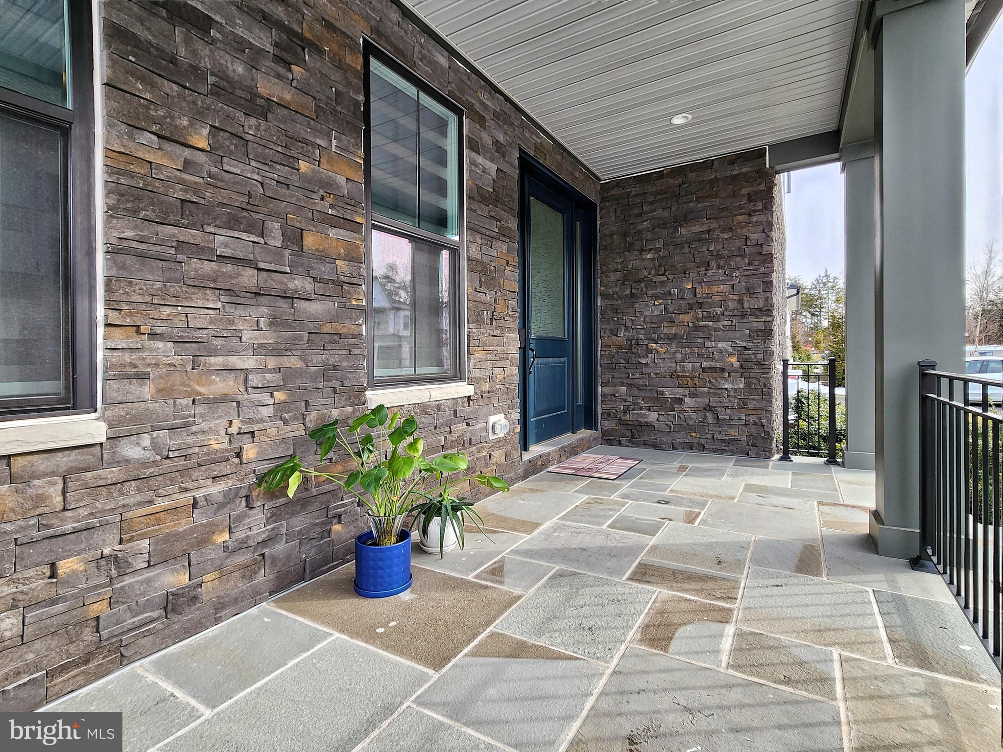 LENAH MILL - THE EXECUTIVES - Residential