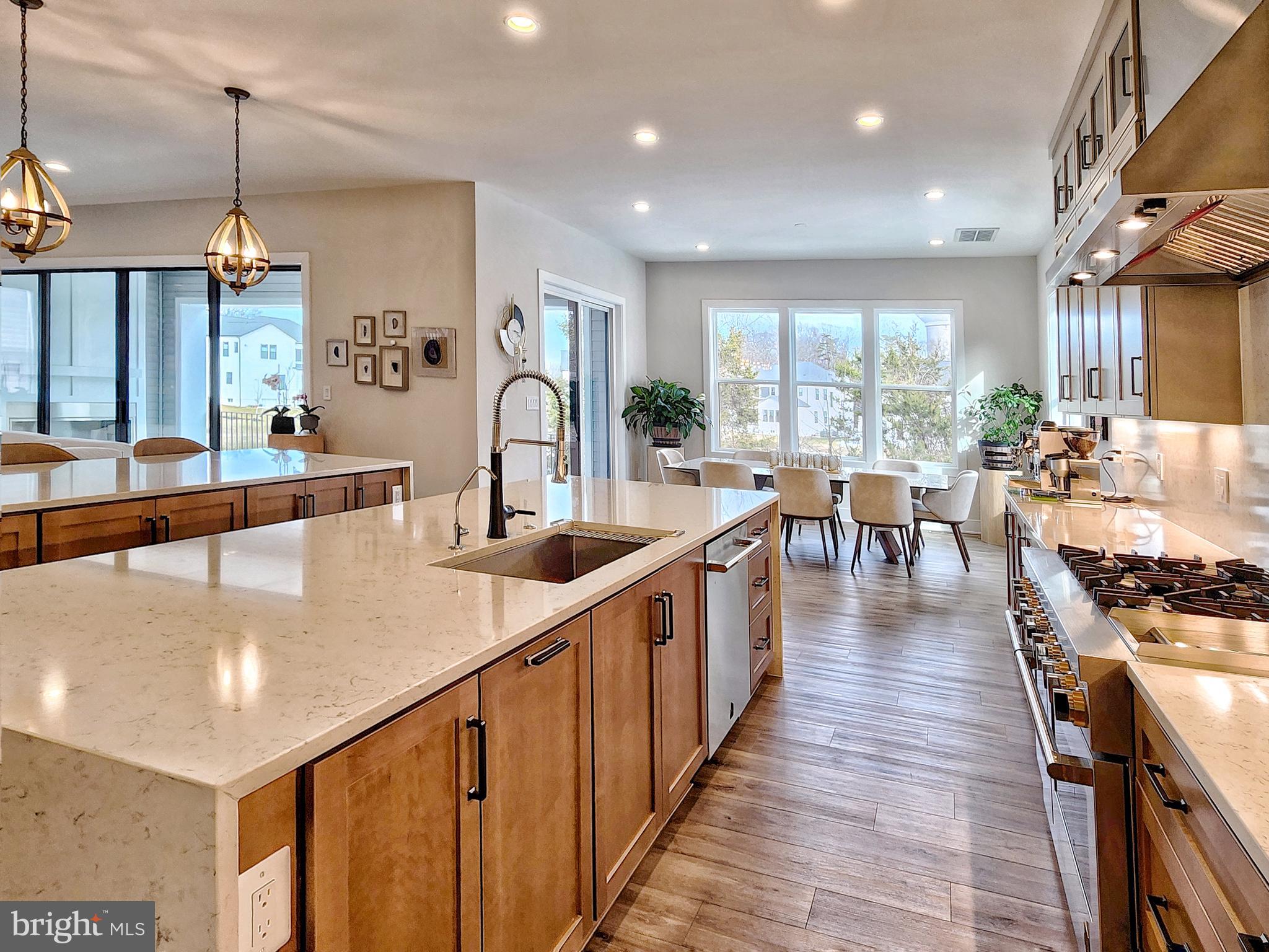 LENAH MILL - THE EXECUTIVES - Residential