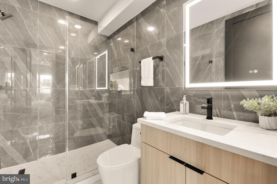 ANACOSTIA - Residential