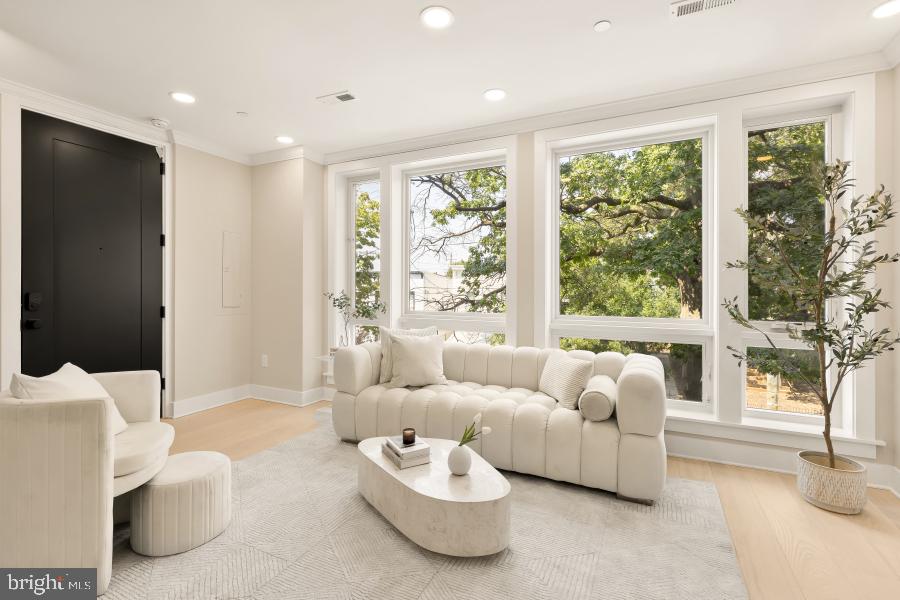 ANACOSTIA - Residential