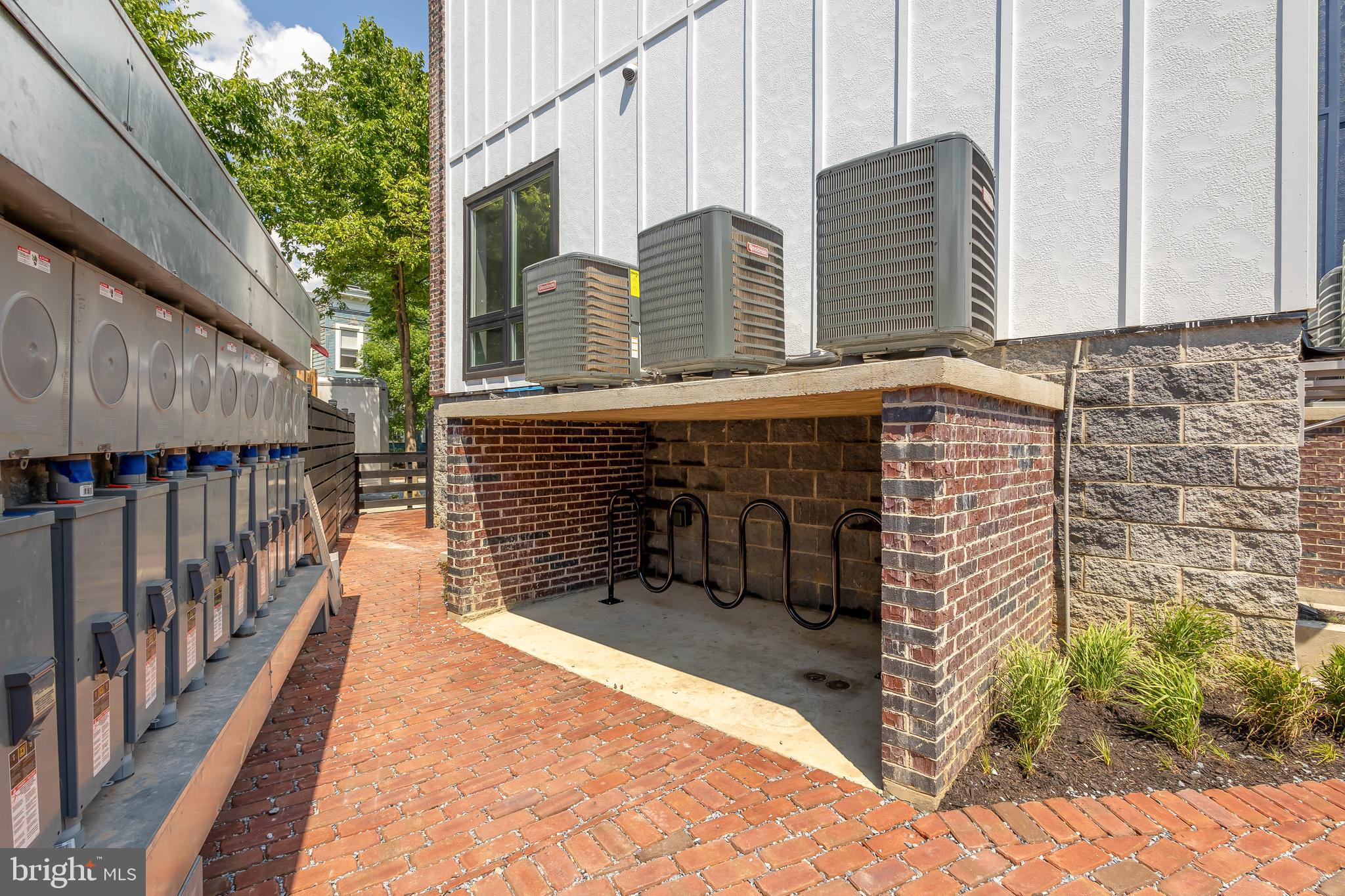 ANACOSTIA - Residential