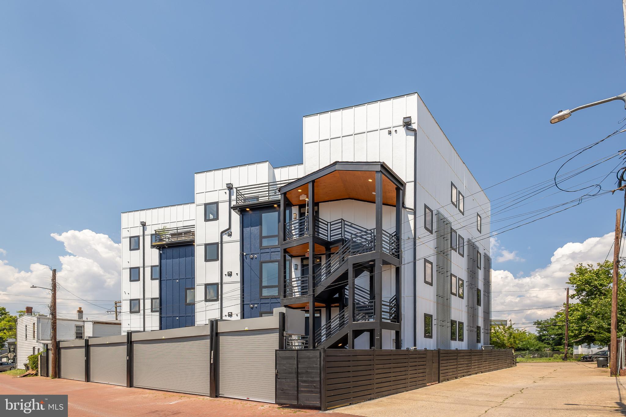 ANACOSTIA - Residential