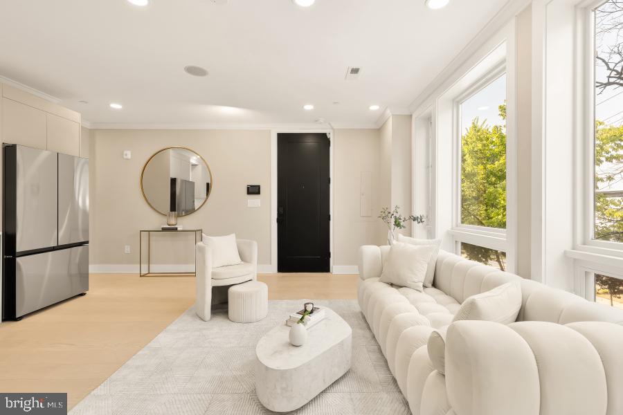 ANACOSTIA - Residential