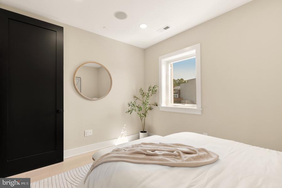ANACOSTIA - Residential