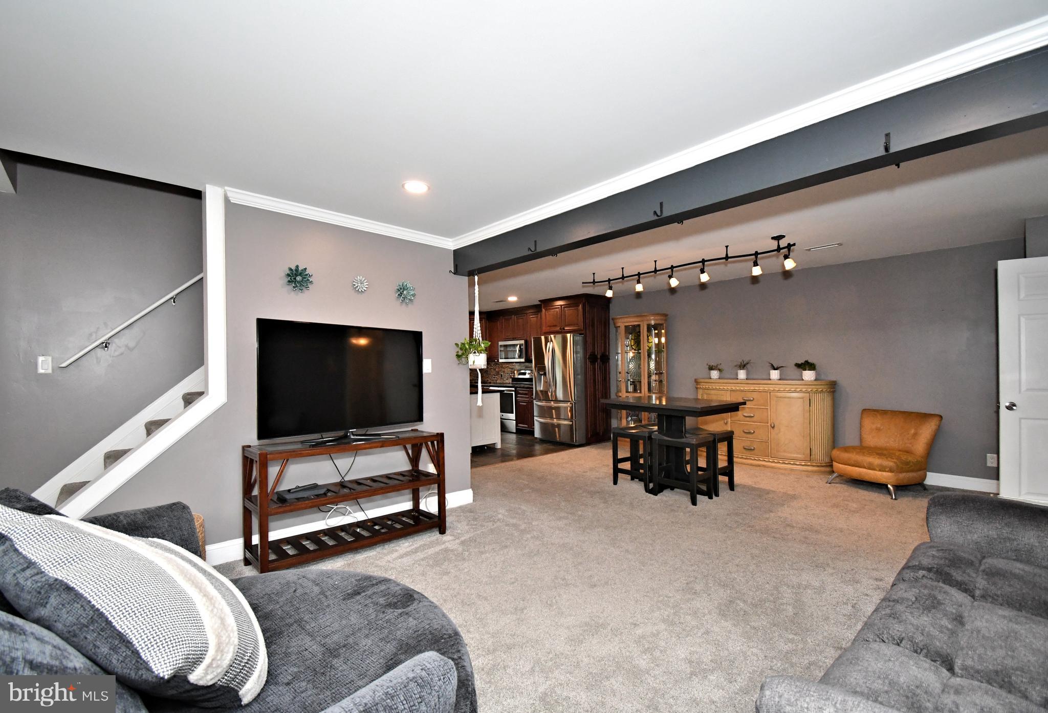 LANGHORNE GABLES - Residential