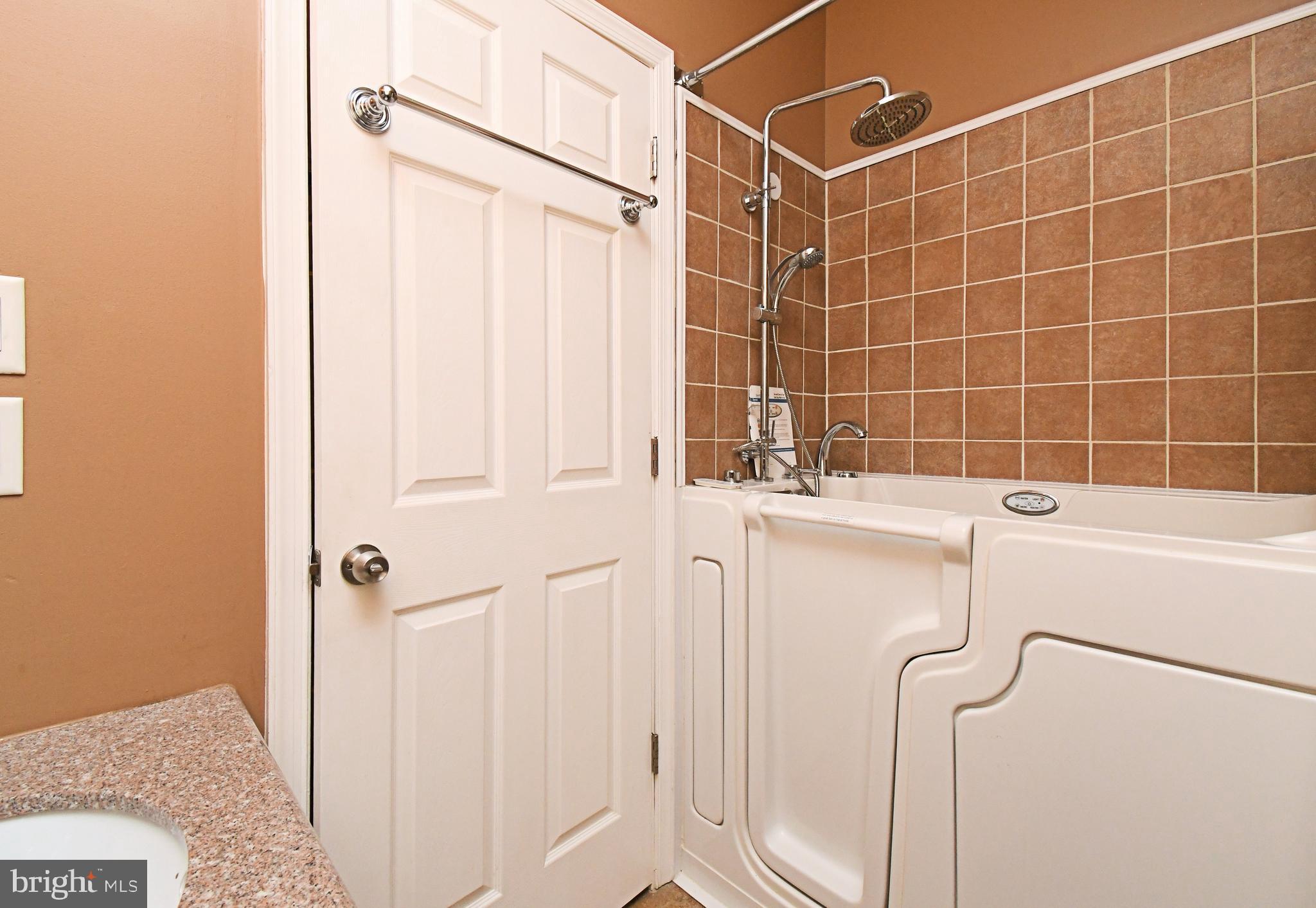 LANGHORNE GABLES - Residential