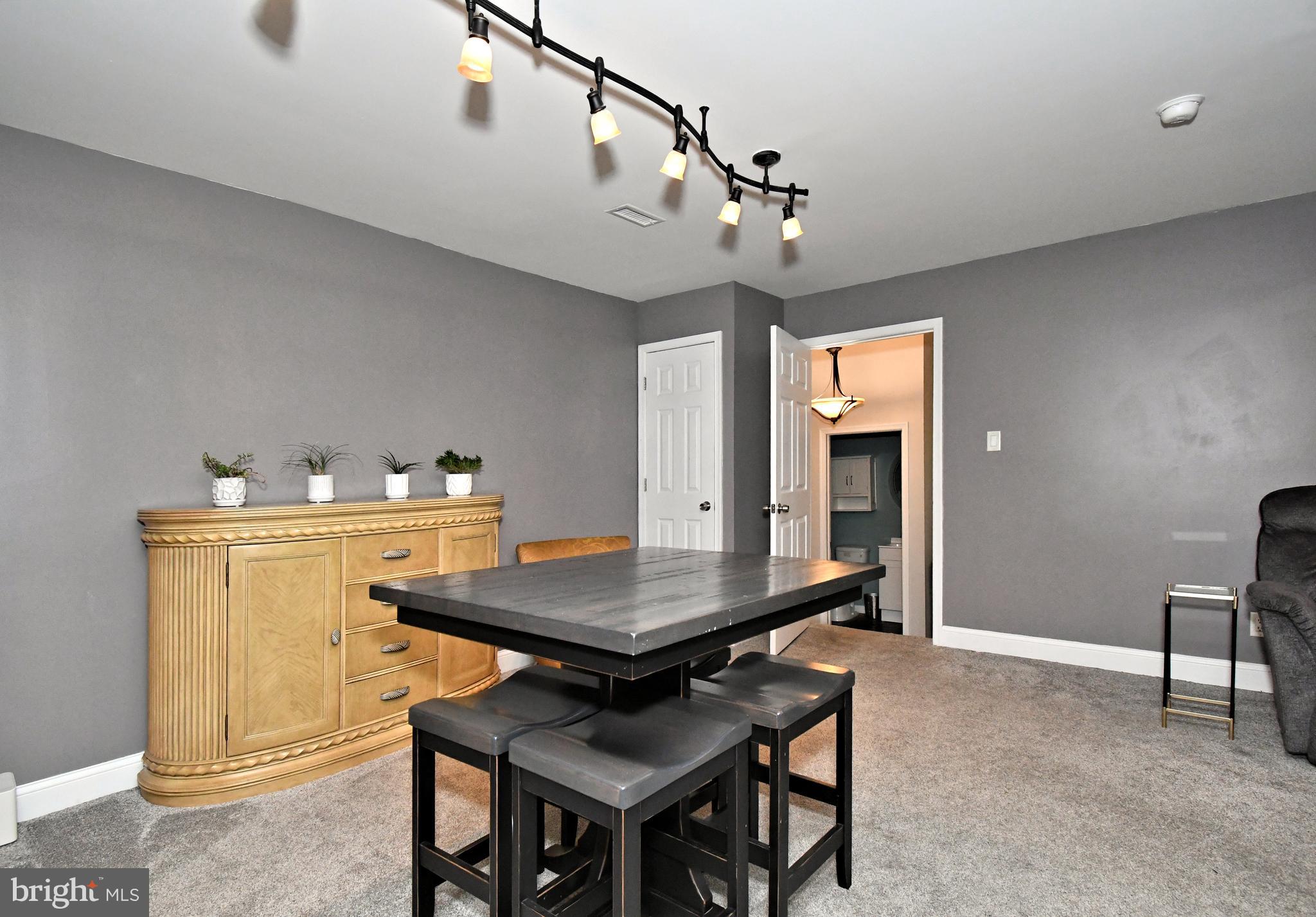 LANGHORNE GABLES - Residential
