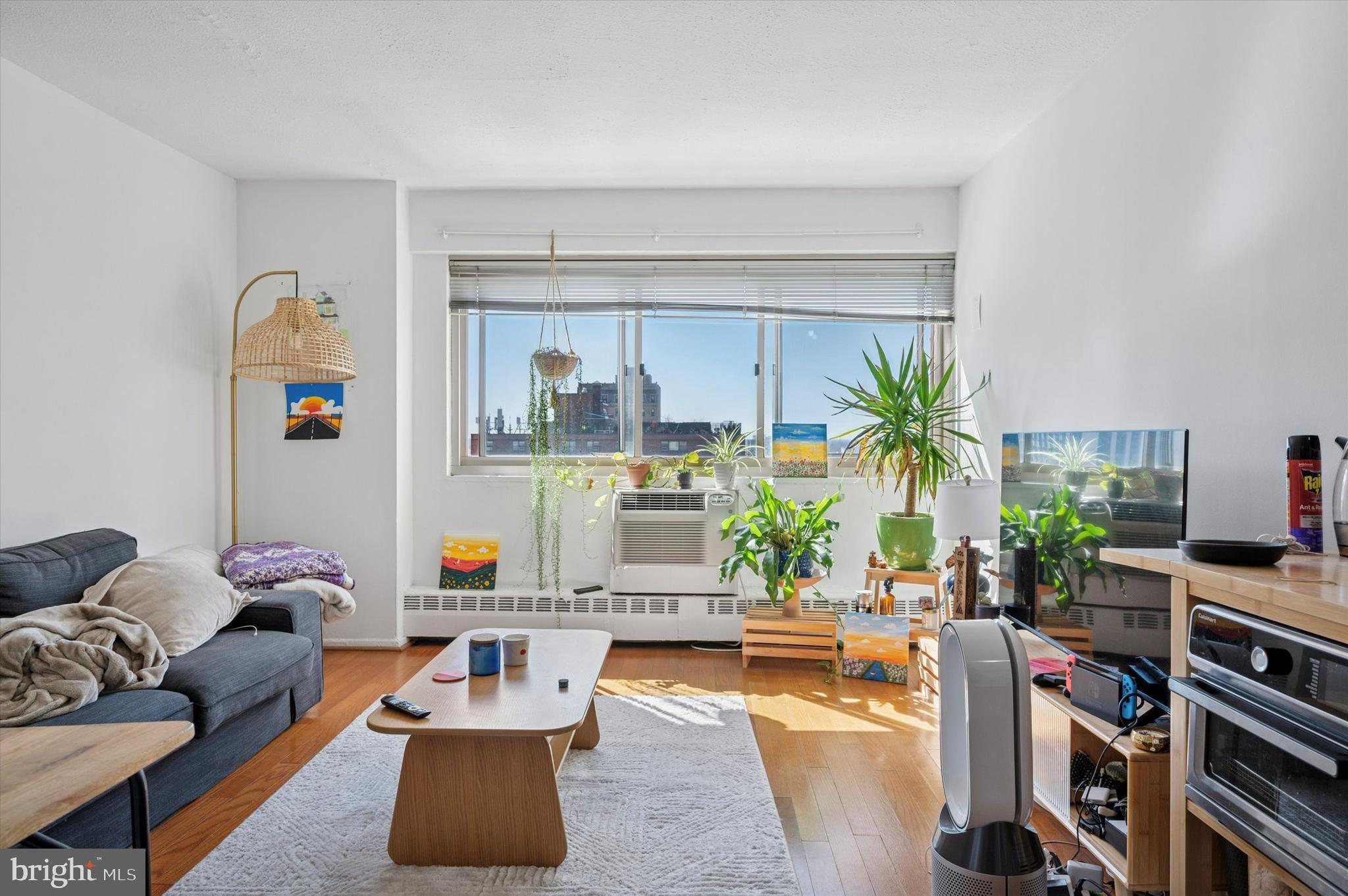 CENTER CITY - Residential Lease