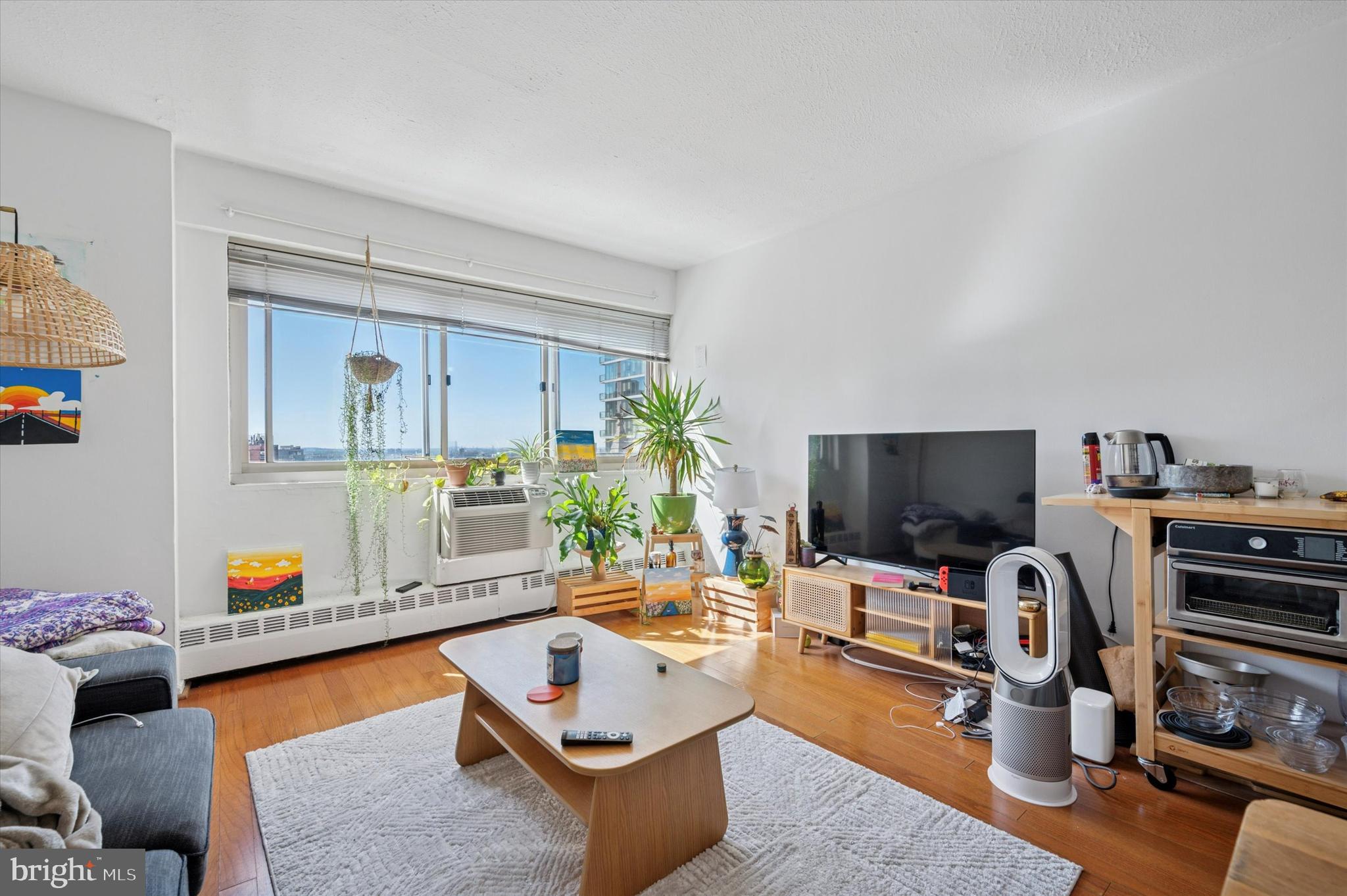 CENTER CITY - Residential Lease