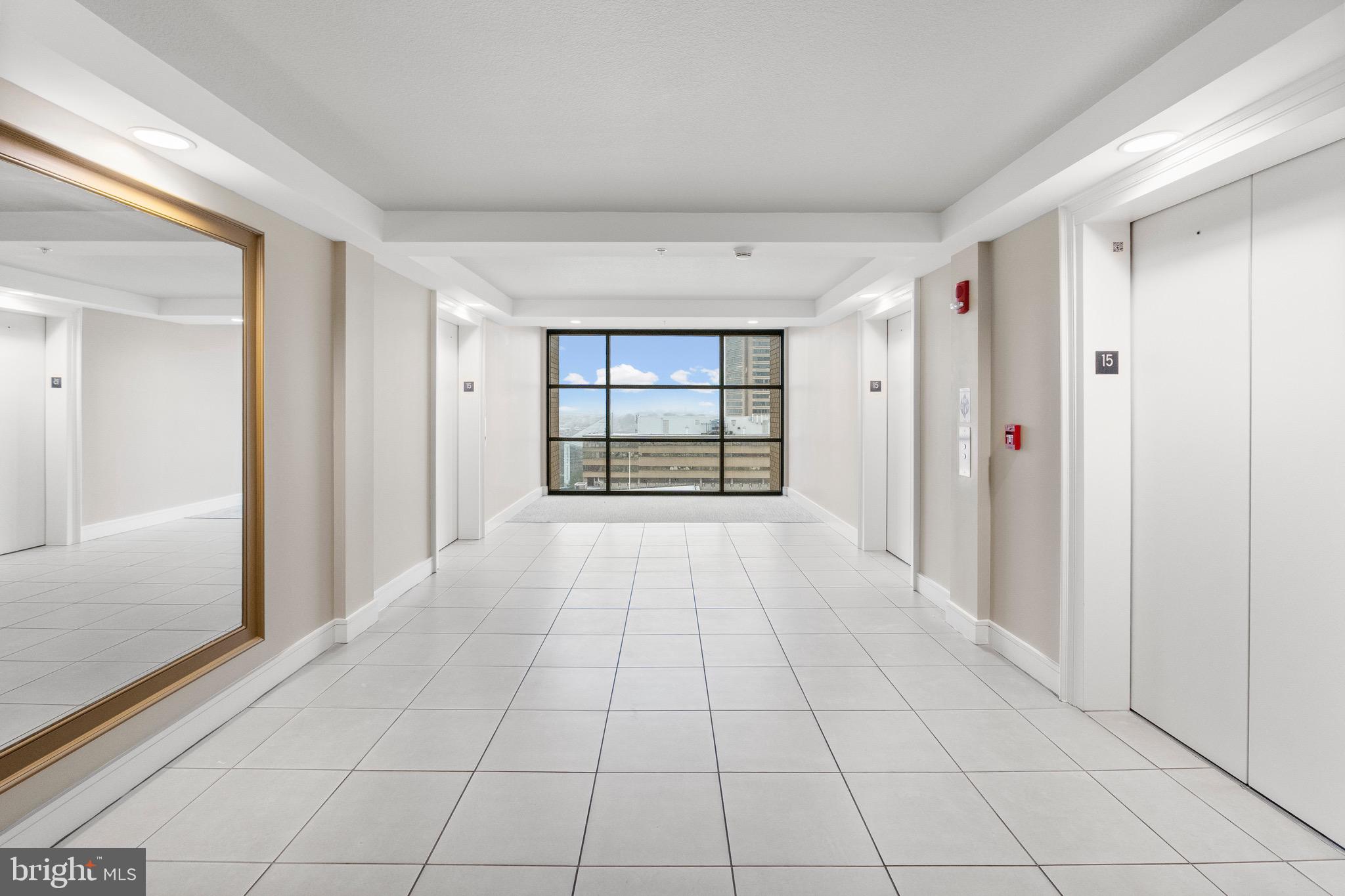 HARBOR EAST - Residential