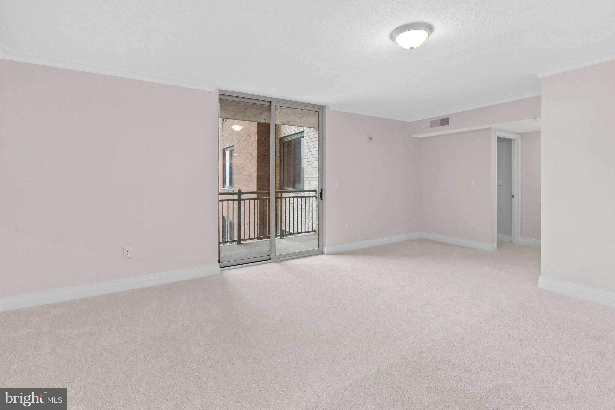 HARBOR EAST - Residential