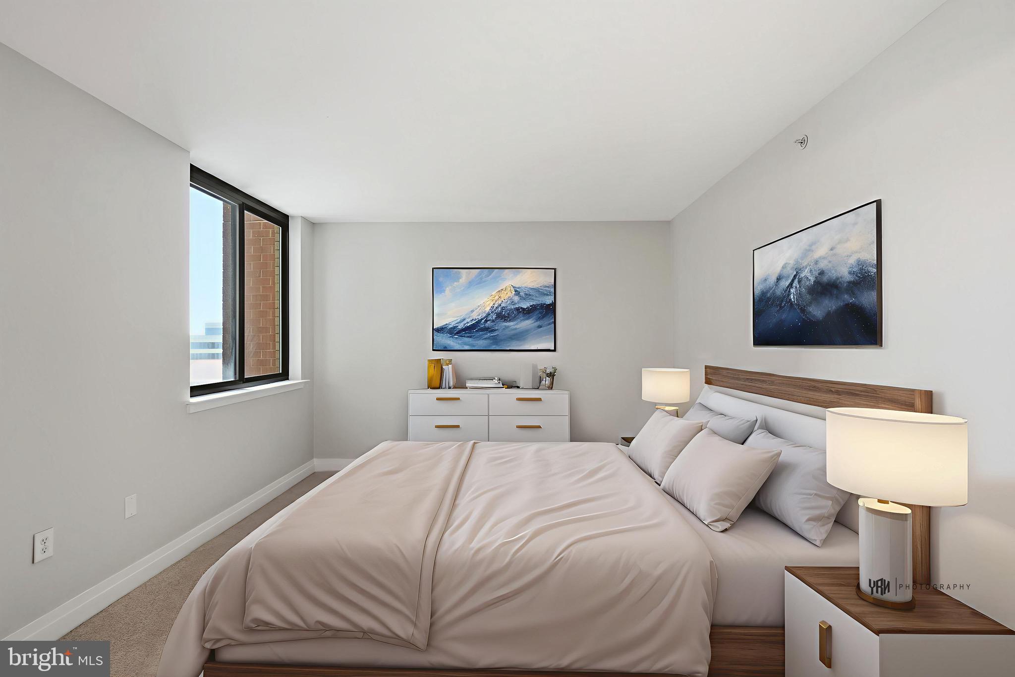 HARBOR EAST - Residential