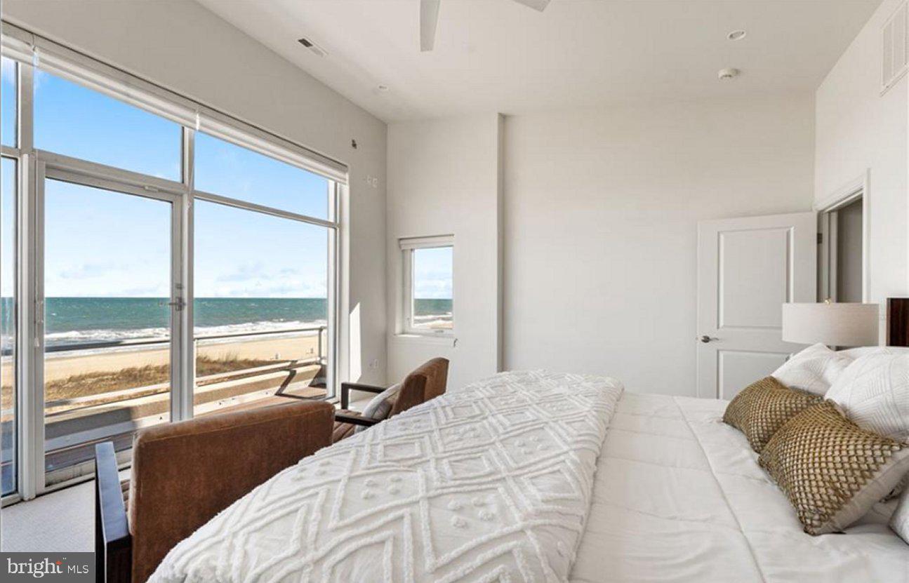 SANDBRIDGE BEACH - Residential