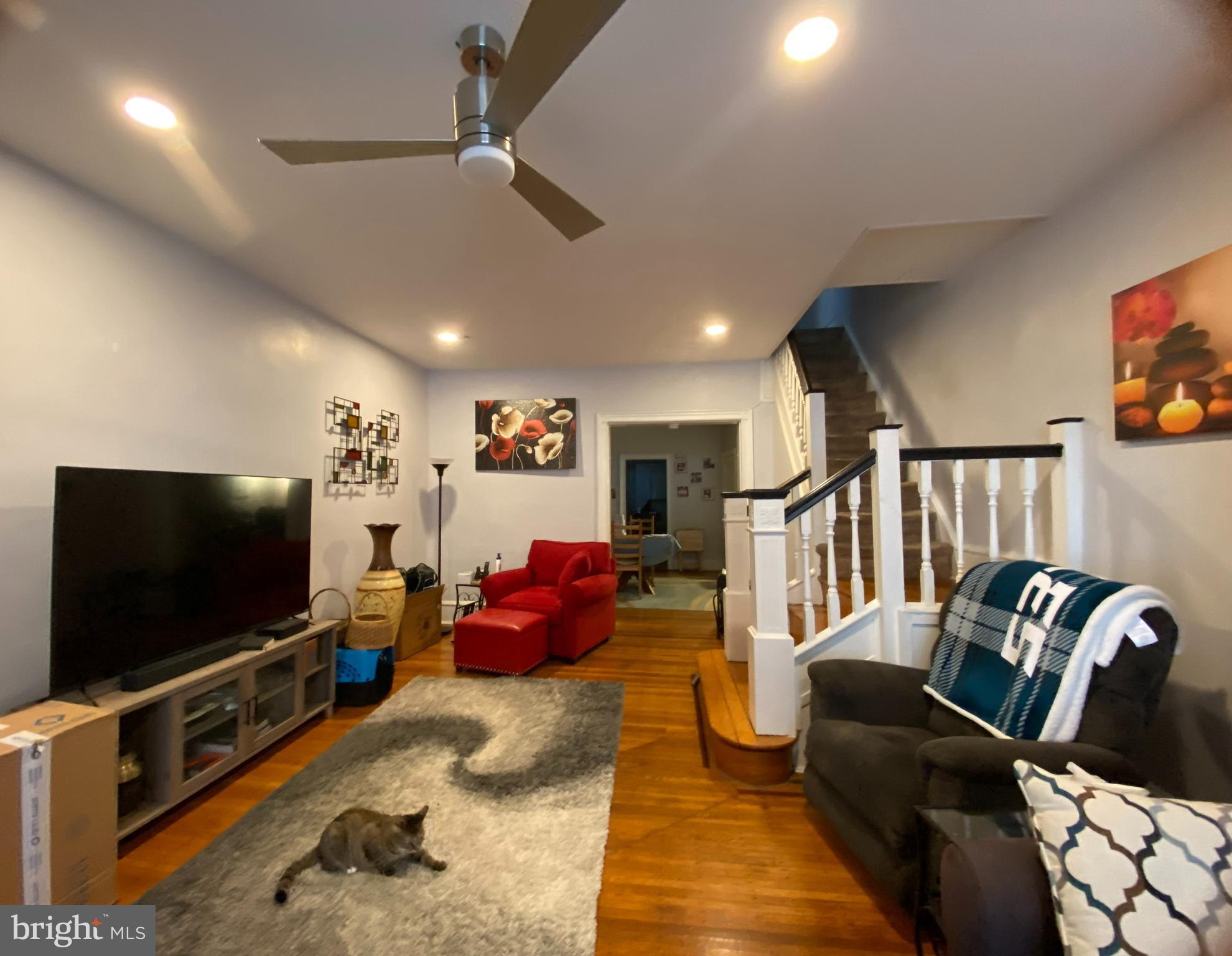 STRAWBERRY MANSION - Residential