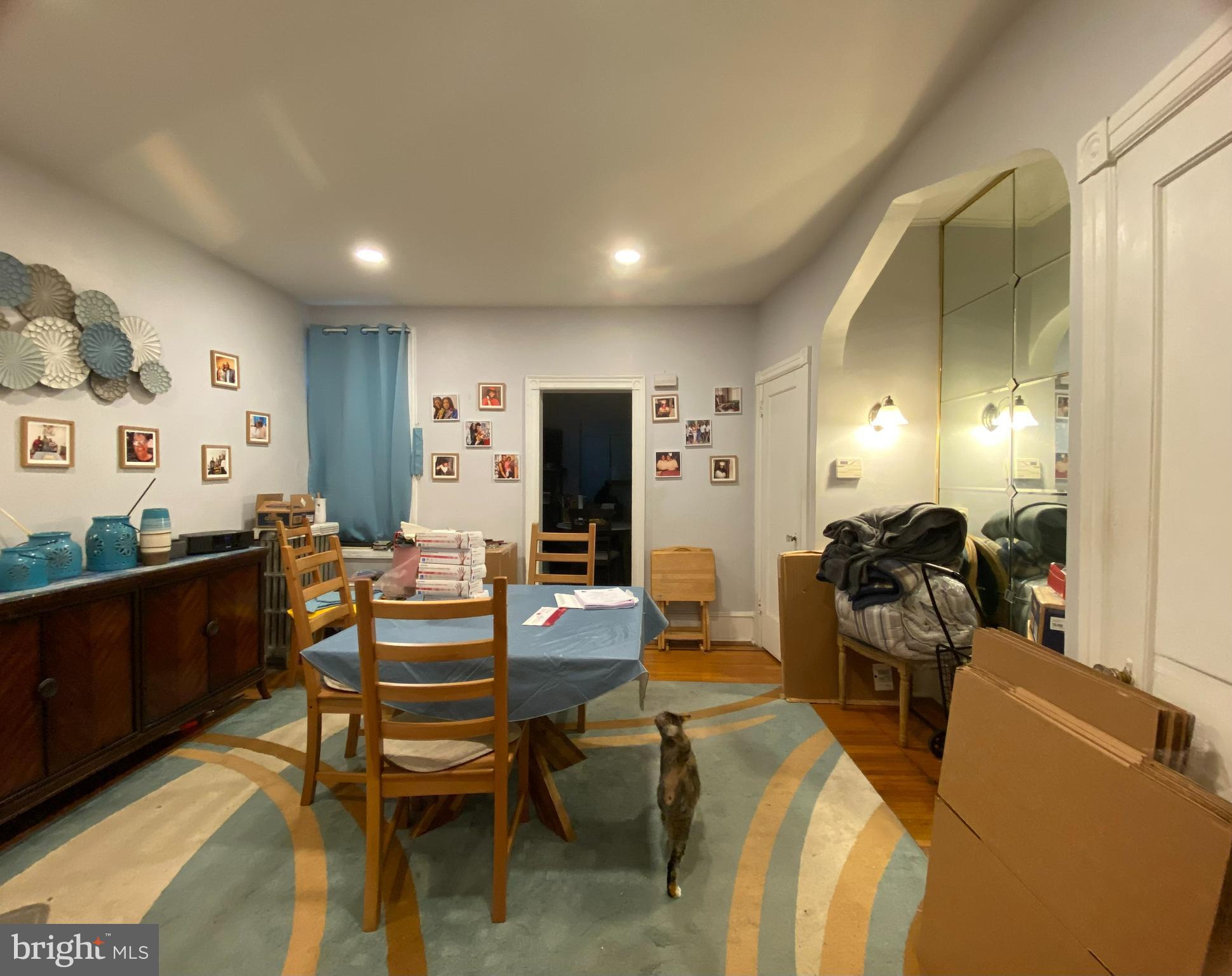 STRAWBERRY MANSION - Residential