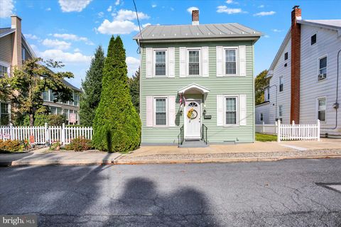 423 S HIGH STREET MECHANICSBURG PA 17055