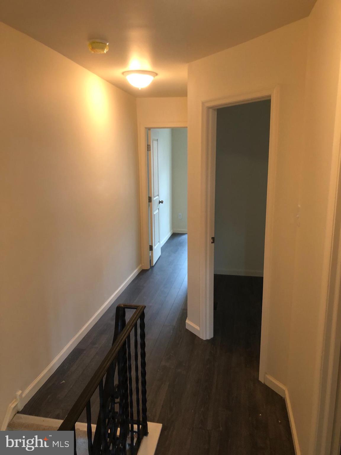 ELMWOOD PARK - Residential