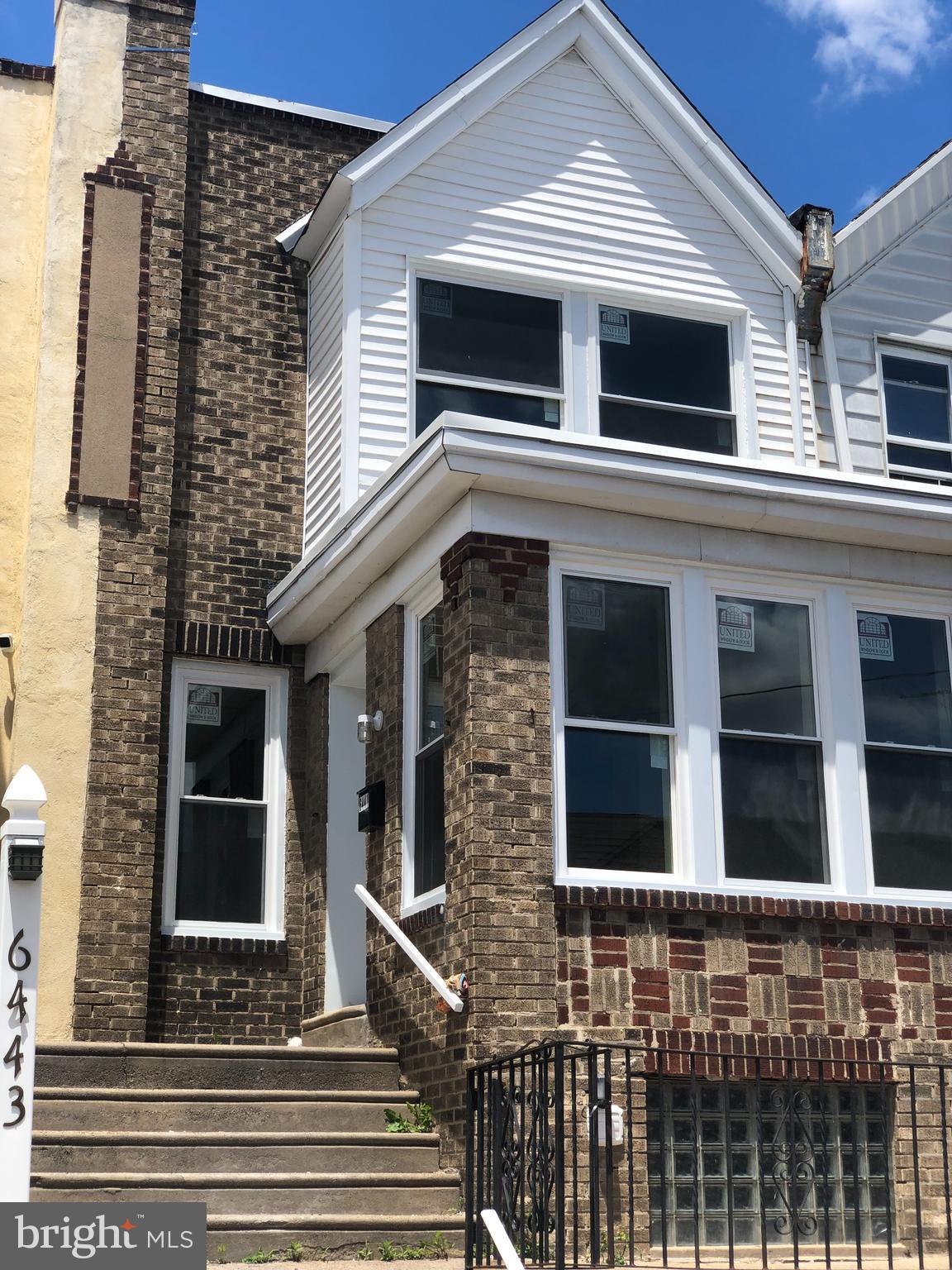 ELMWOOD PARK - Residential