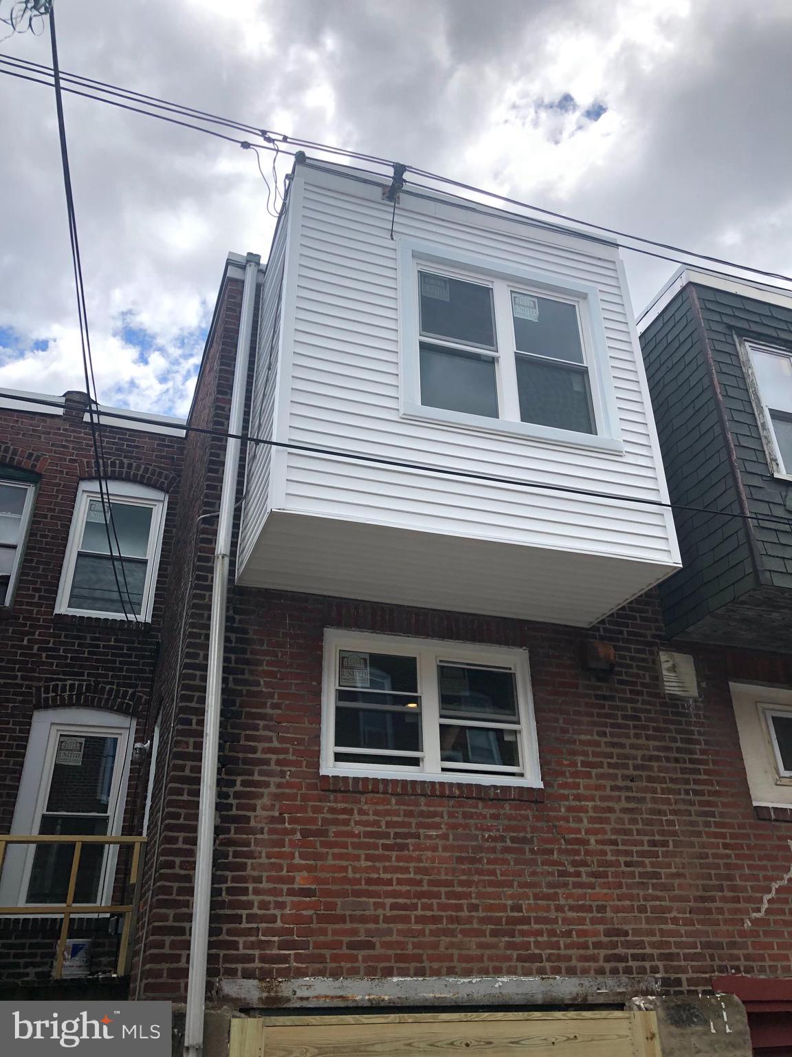 ELMWOOD PARK - Residential