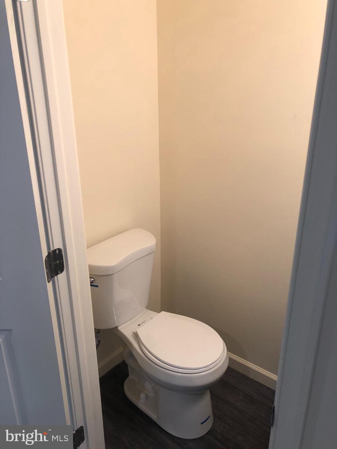 ELMWOOD PARK - Residential