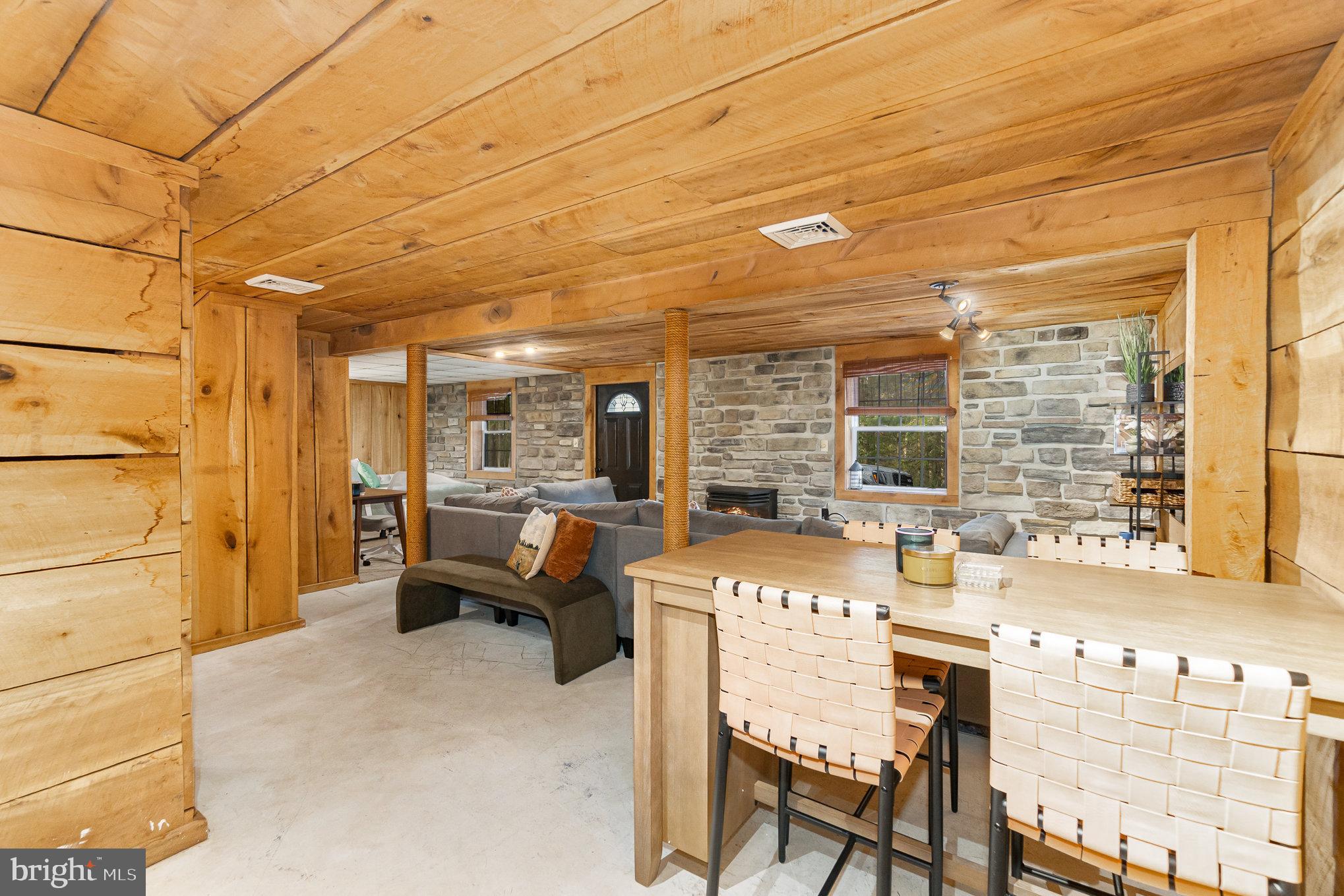 MENALLAN TWP - Residential