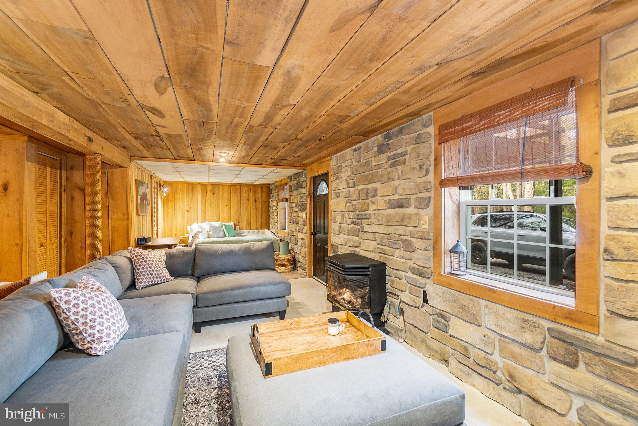 MENALLAN TWP - Residential