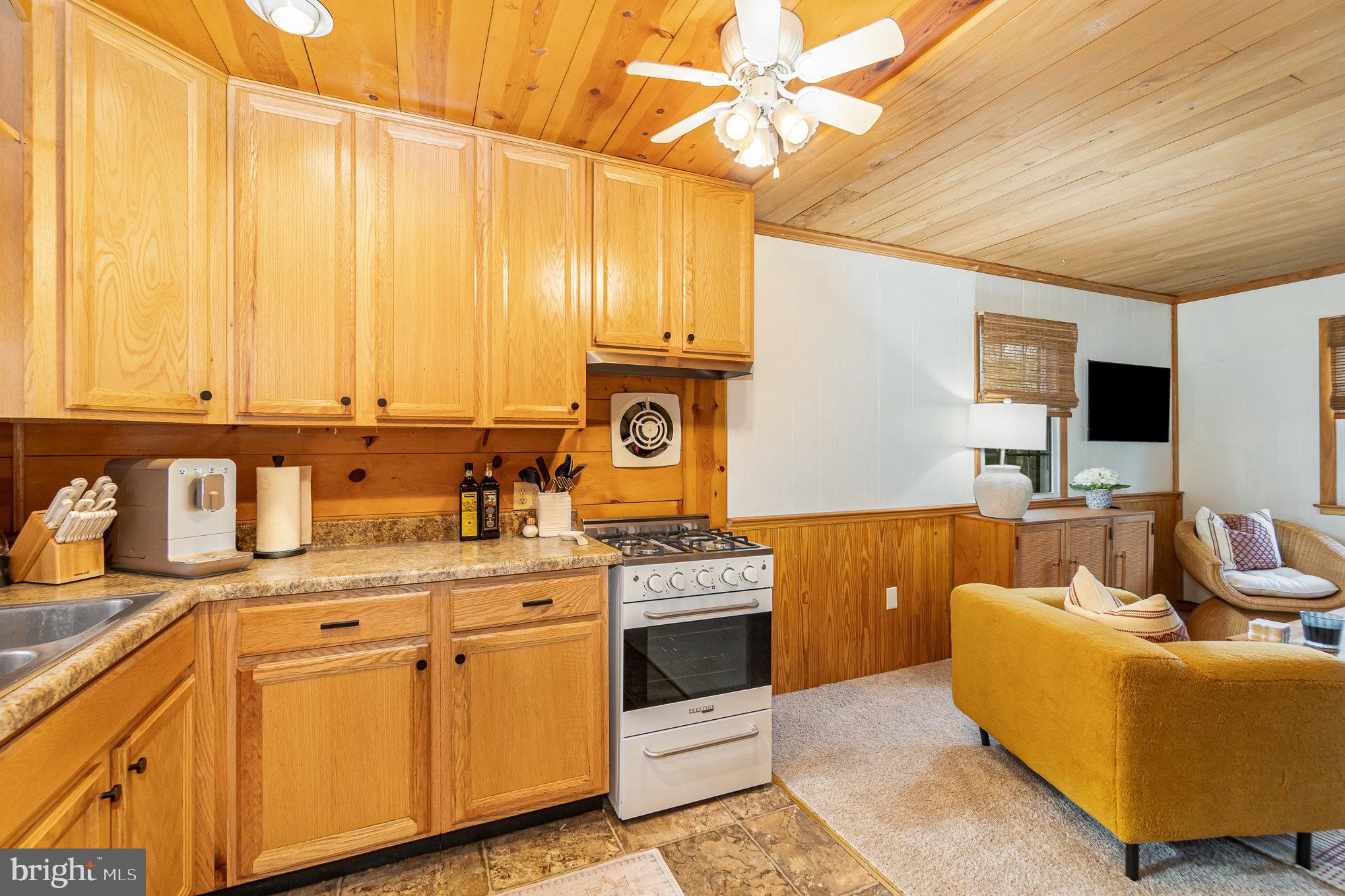 MENALLAN TWP - Residential