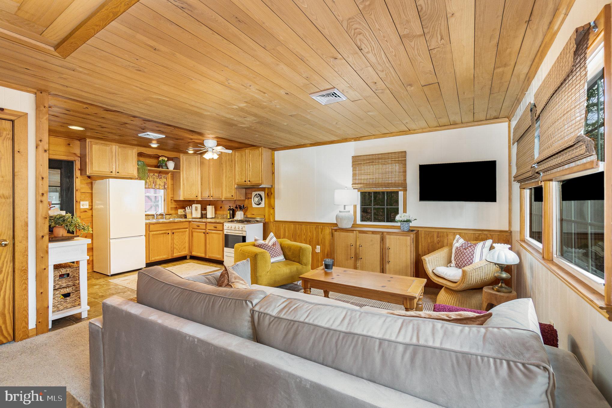 MENALLAN TWP - Residential