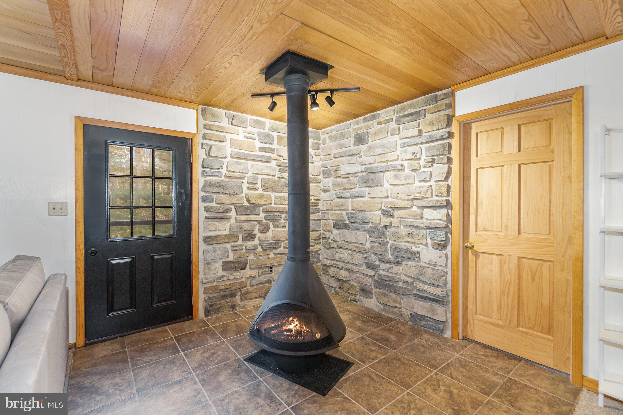 MENALLAN TWP - Residential