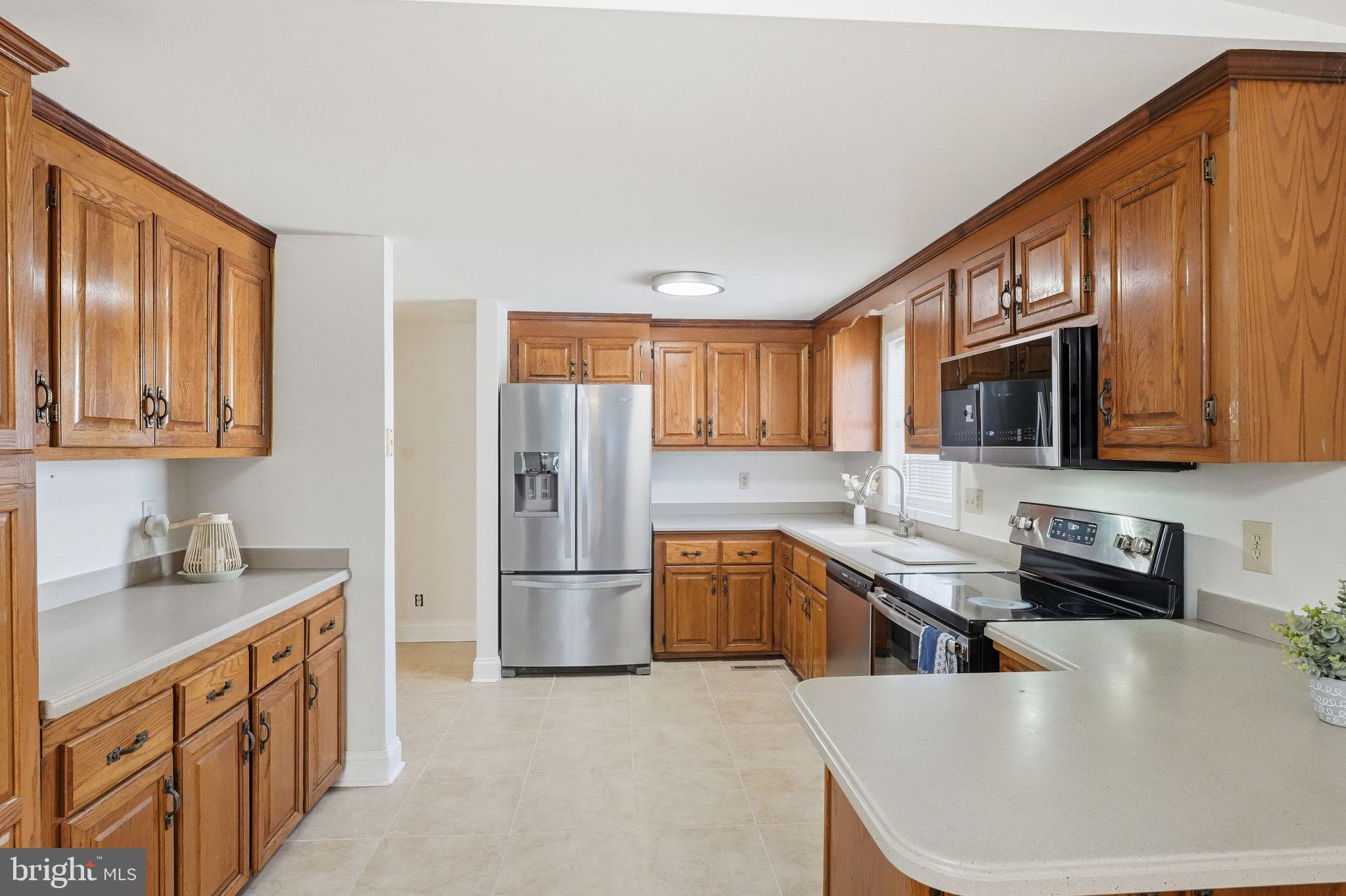 LAKE OF THE WOODS - Residential