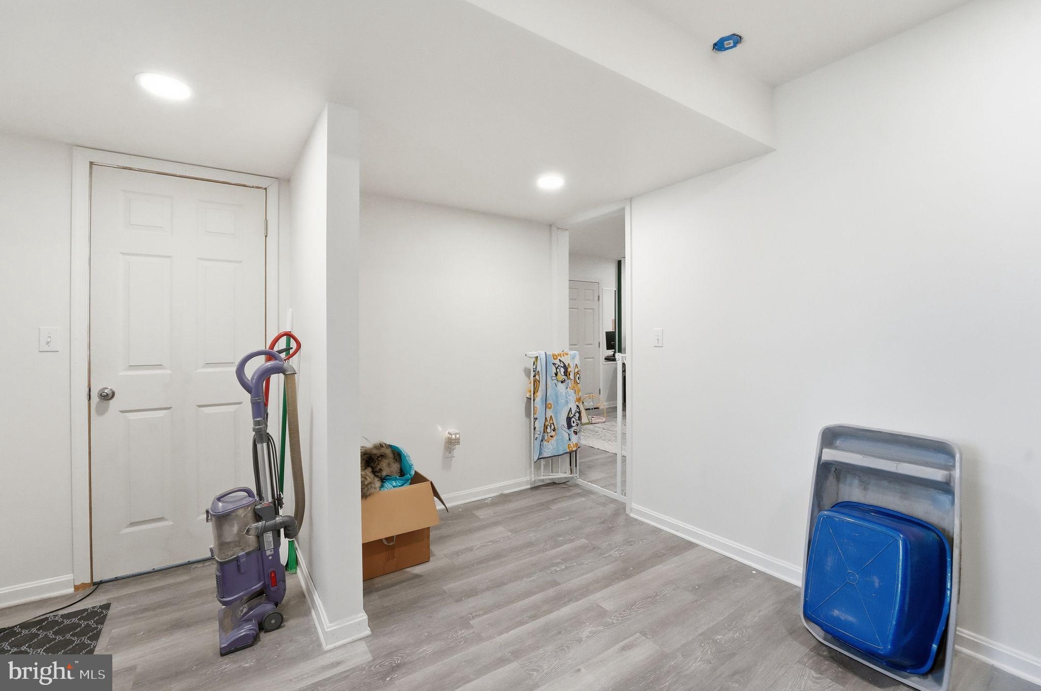 LAKE OF THE WOODS - Residential