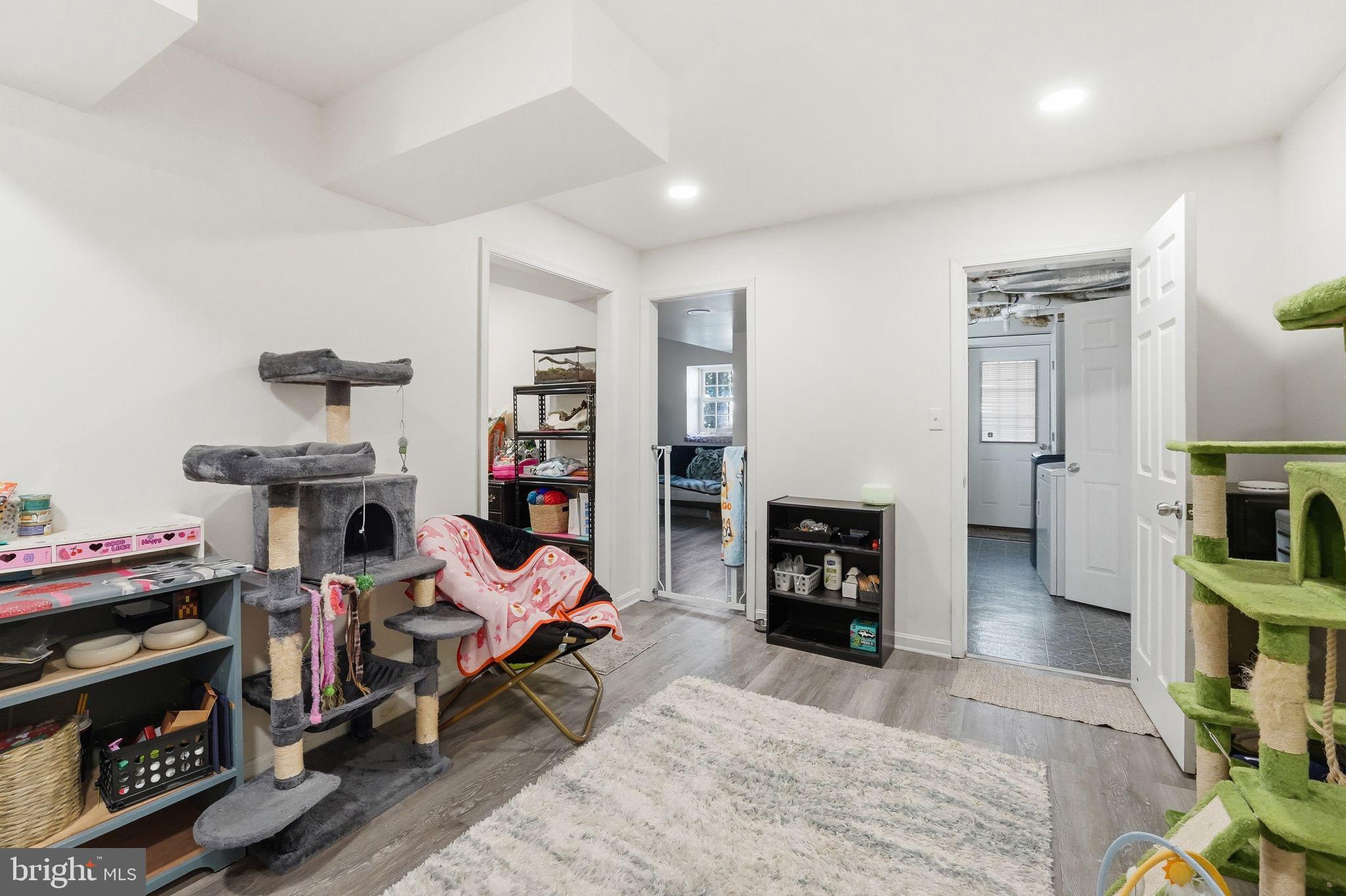 LAKE OF THE WOODS - Residential