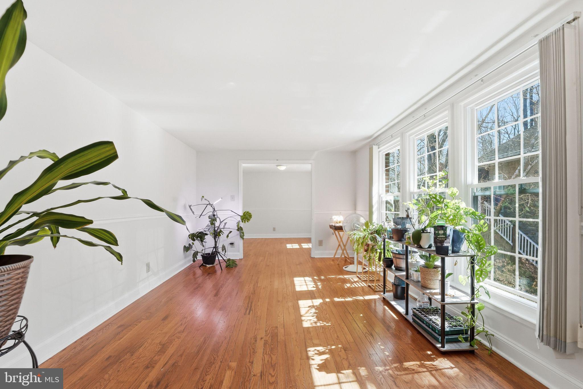 LAKE OF THE WOODS - Residential