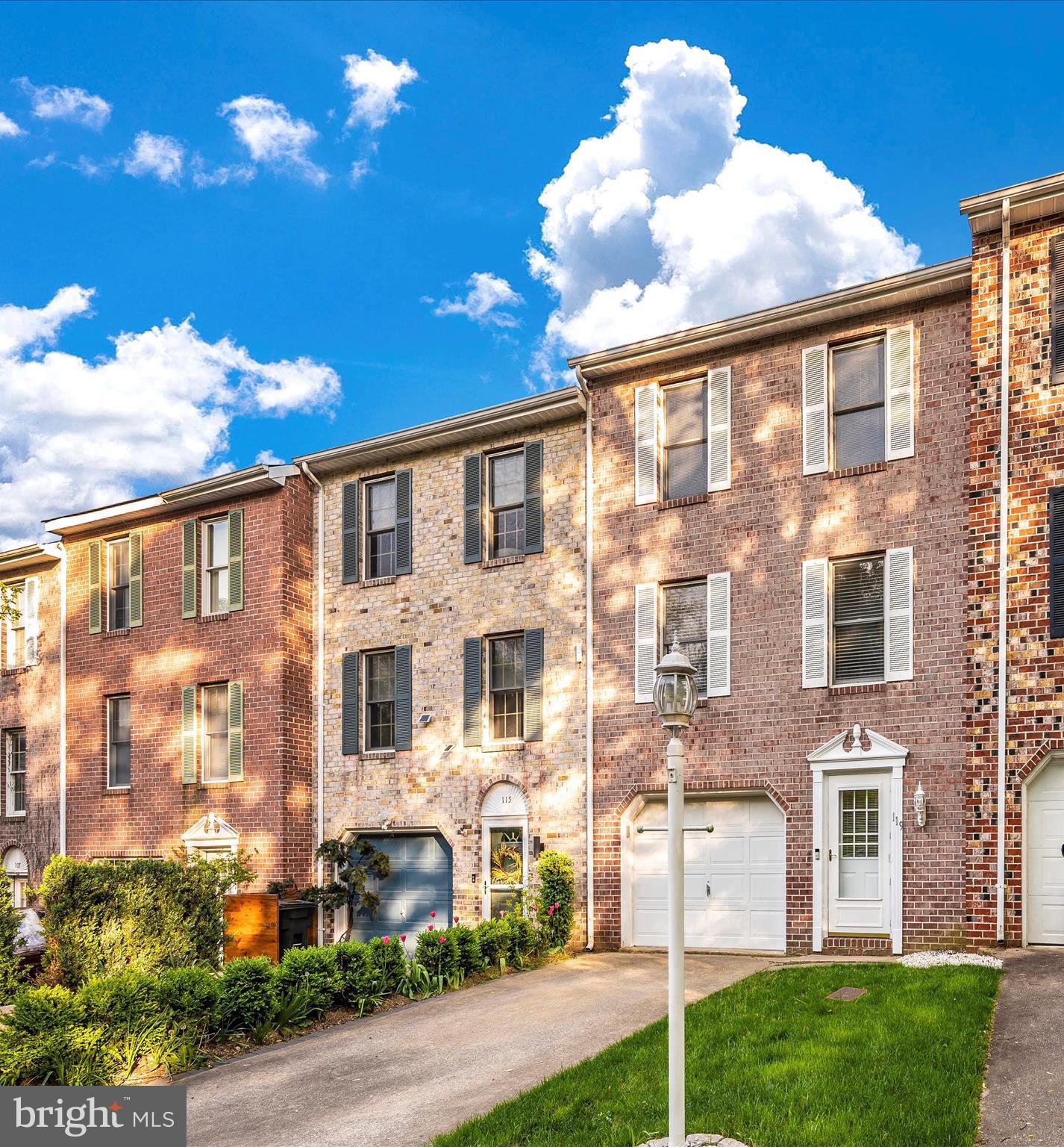 BOLIVAR ESTATES - Residential