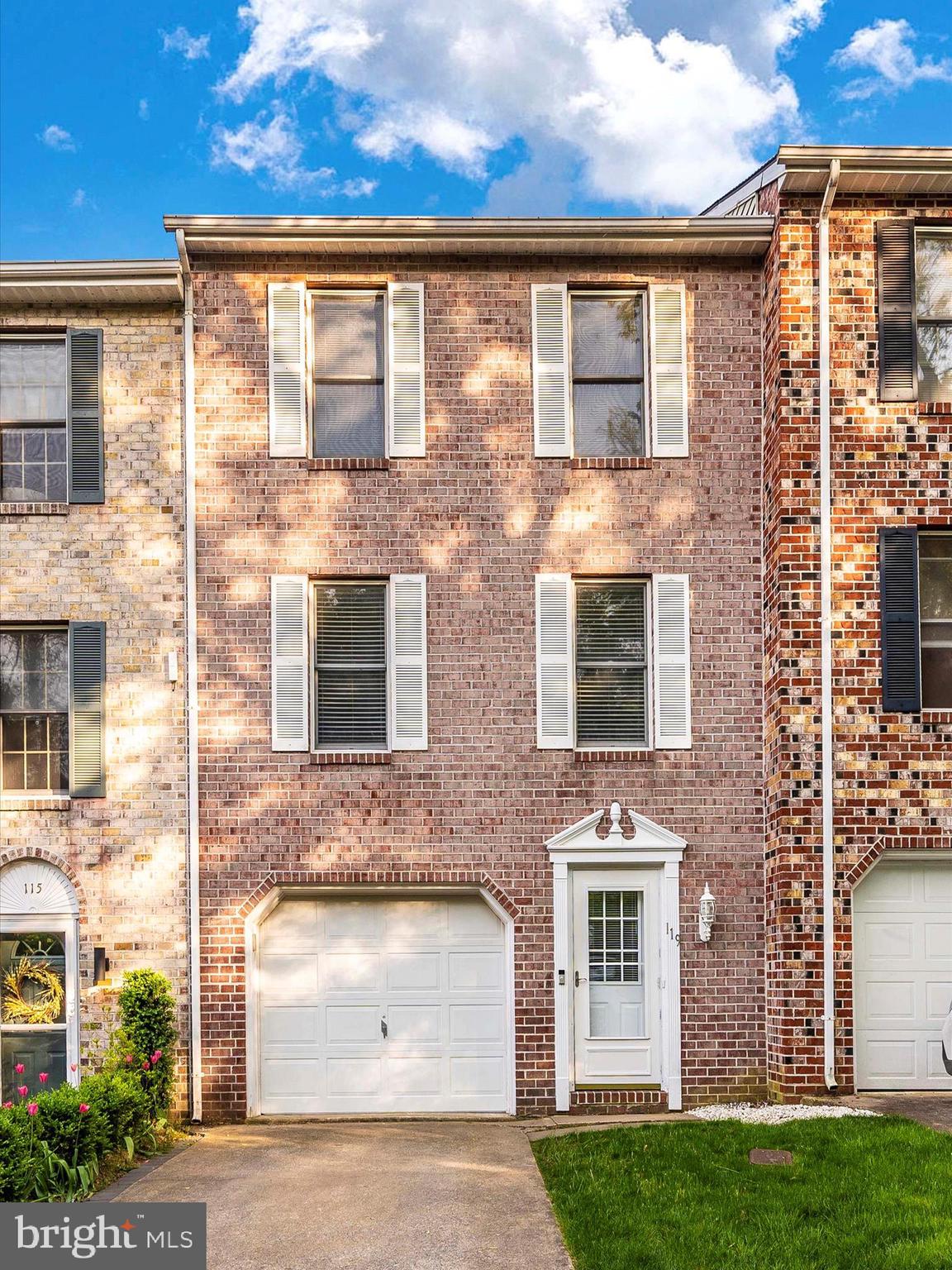 BOLIVAR ESTATES - Residential