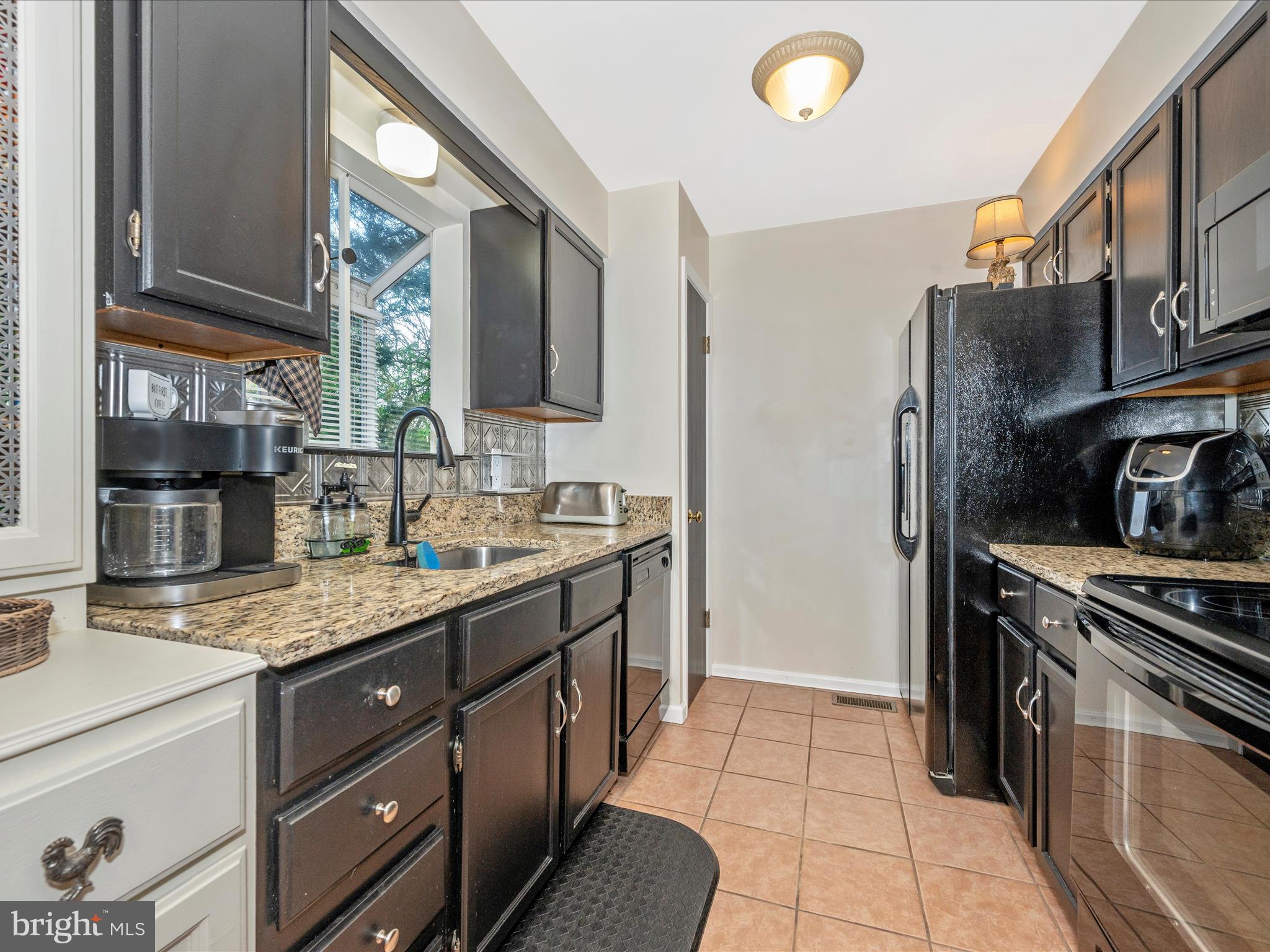 BOLIVAR ESTATES - Residential