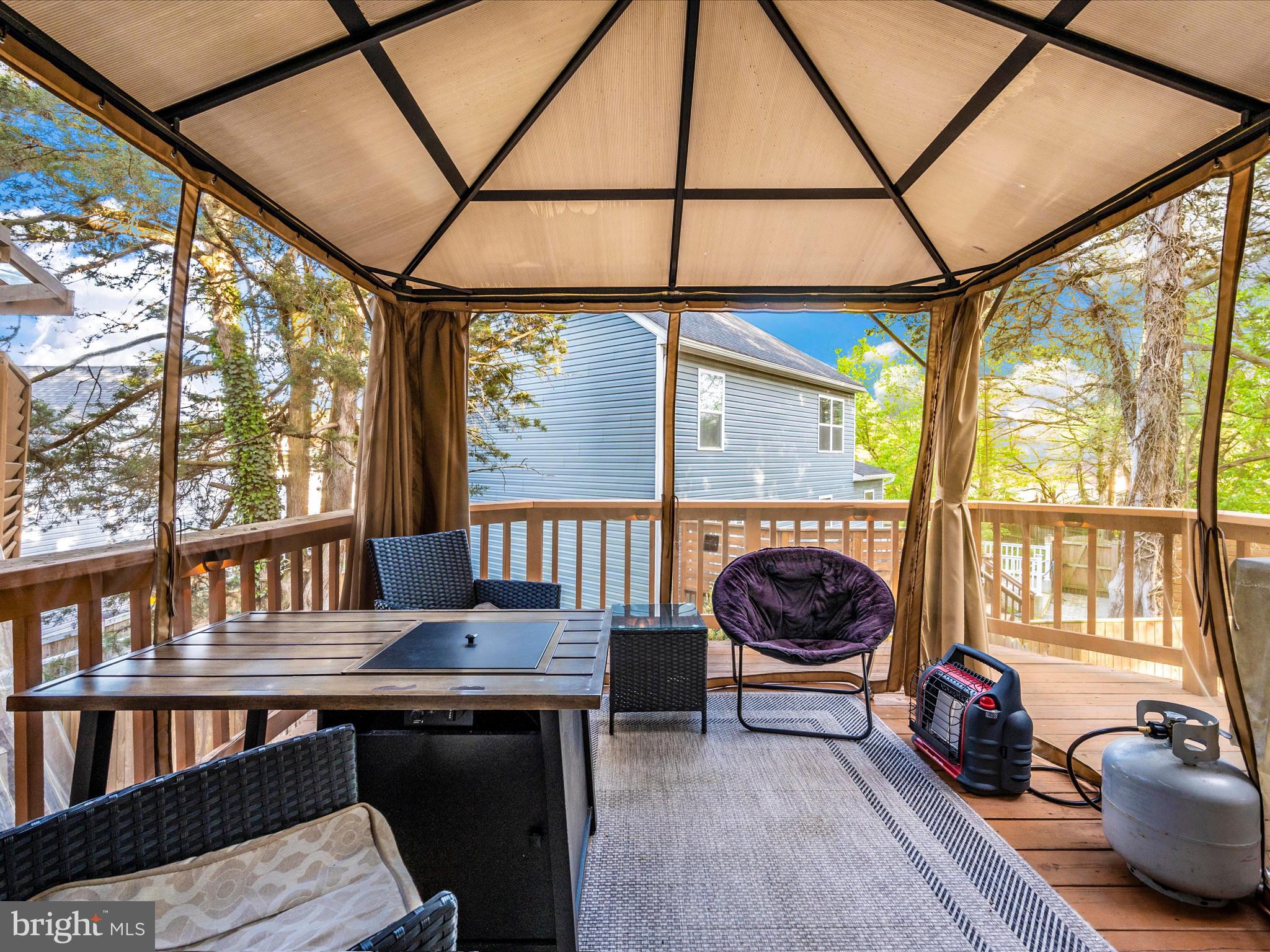 BOLIVAR ESTATES - Residential