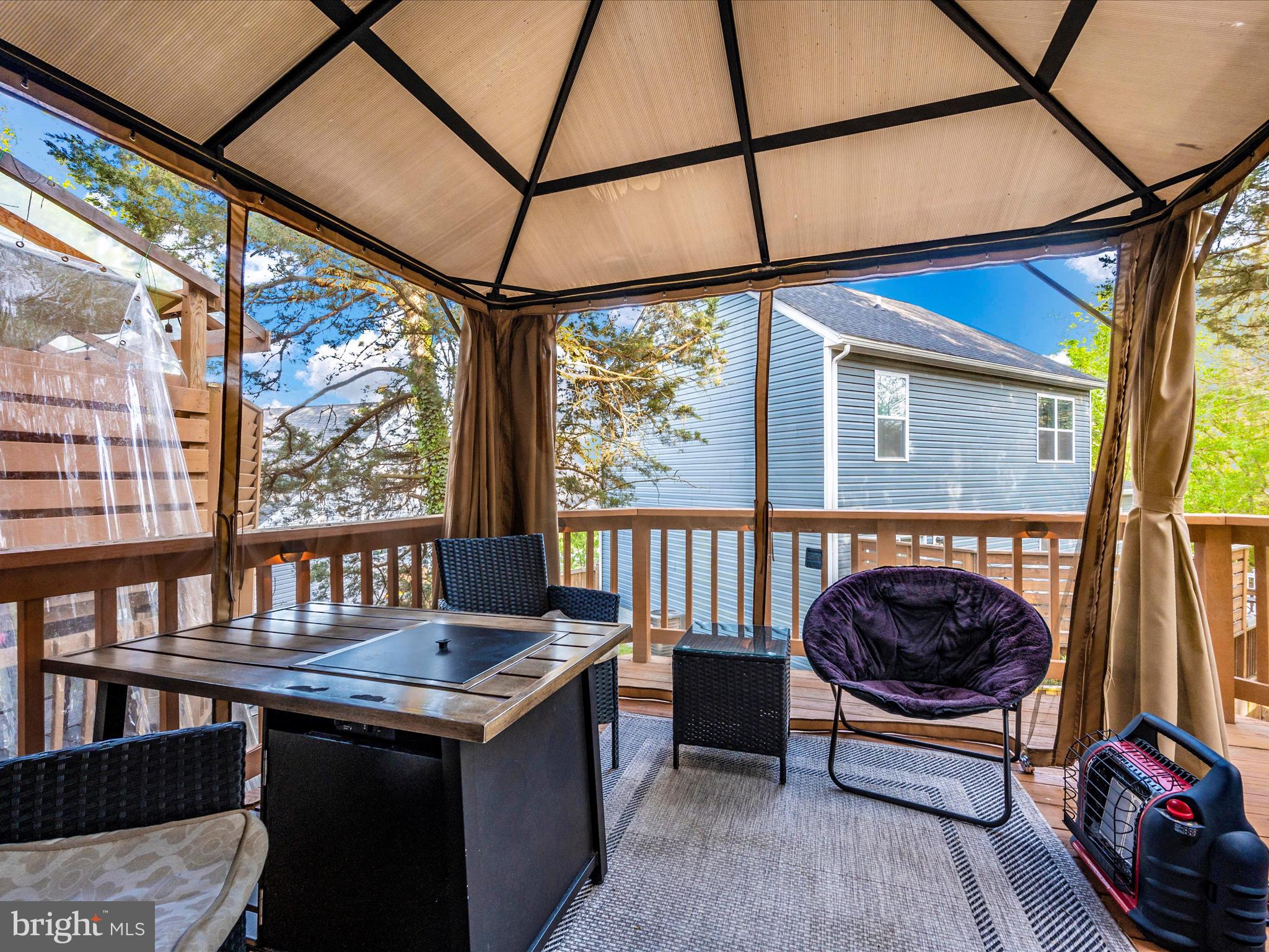 BOLIVAR ESTATES - Residential