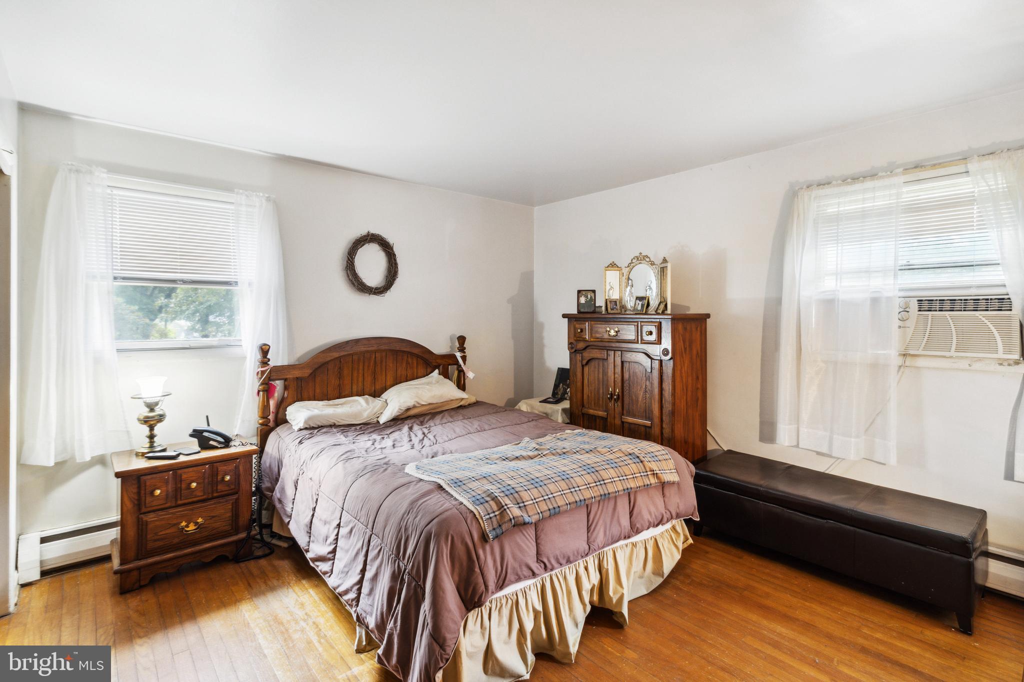 MAPLEWOOD - Residential