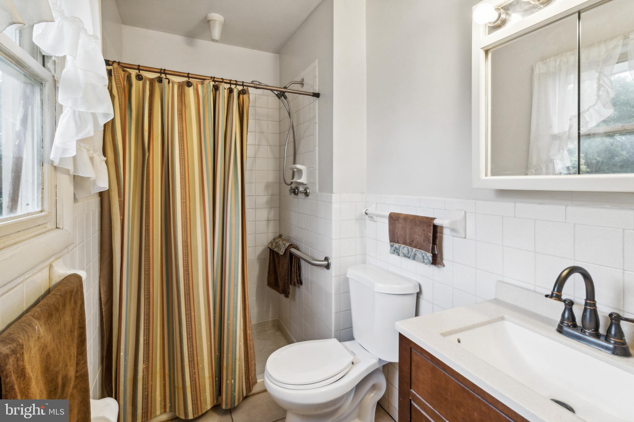 MAPLEWOOD - Residential