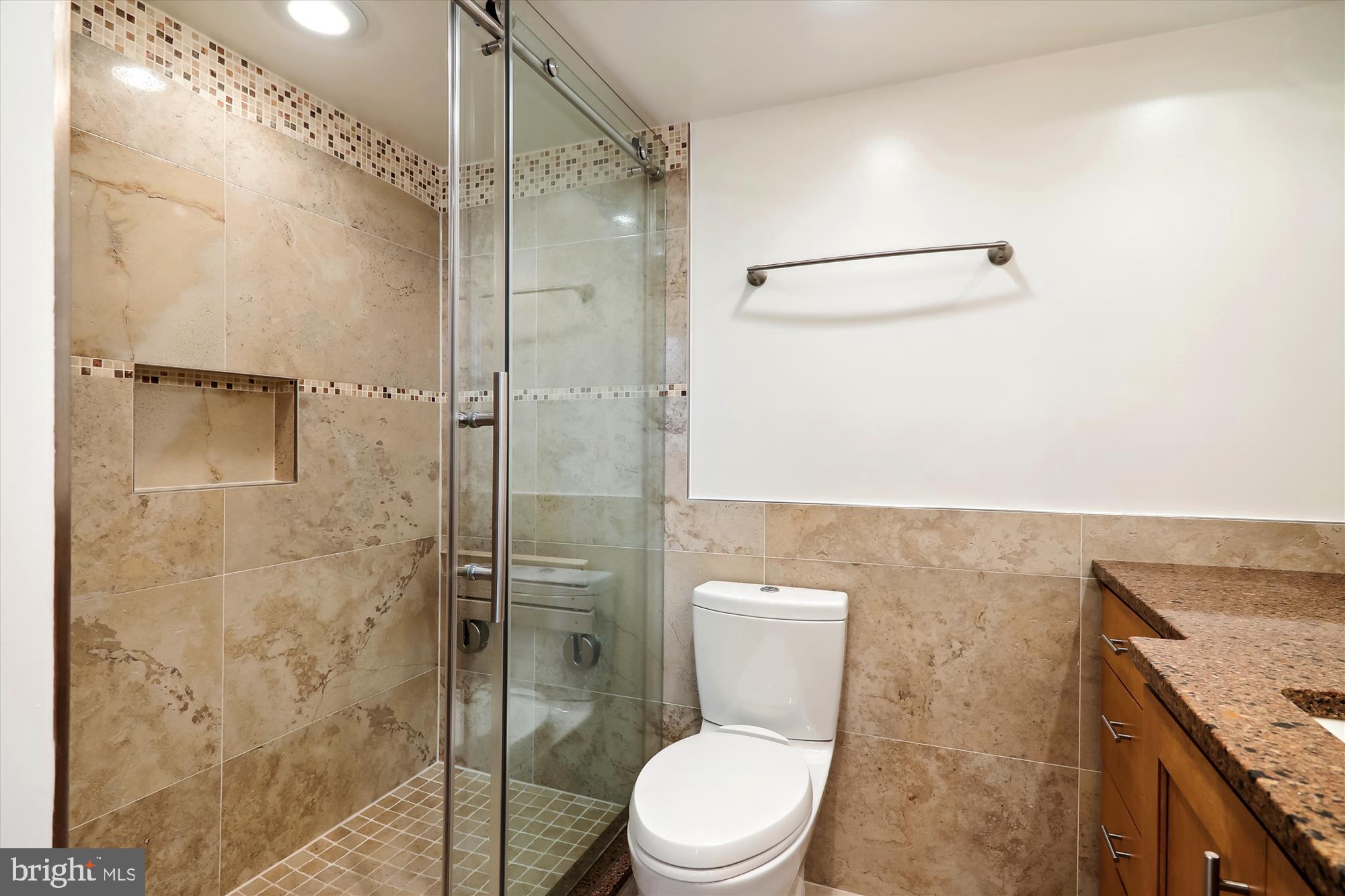 THE ELIZABETH - Residential