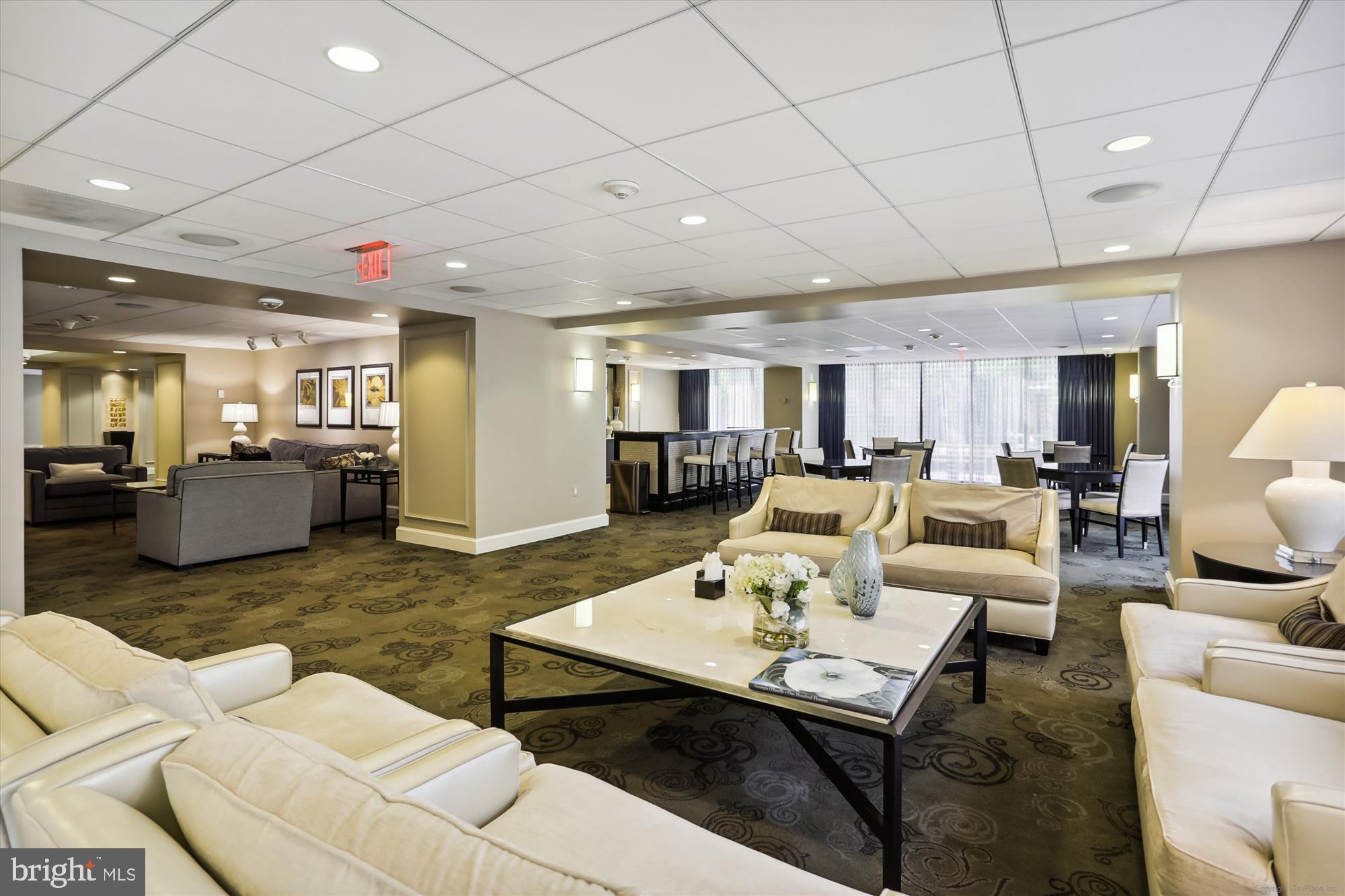 THE ELIZABETH - Residential