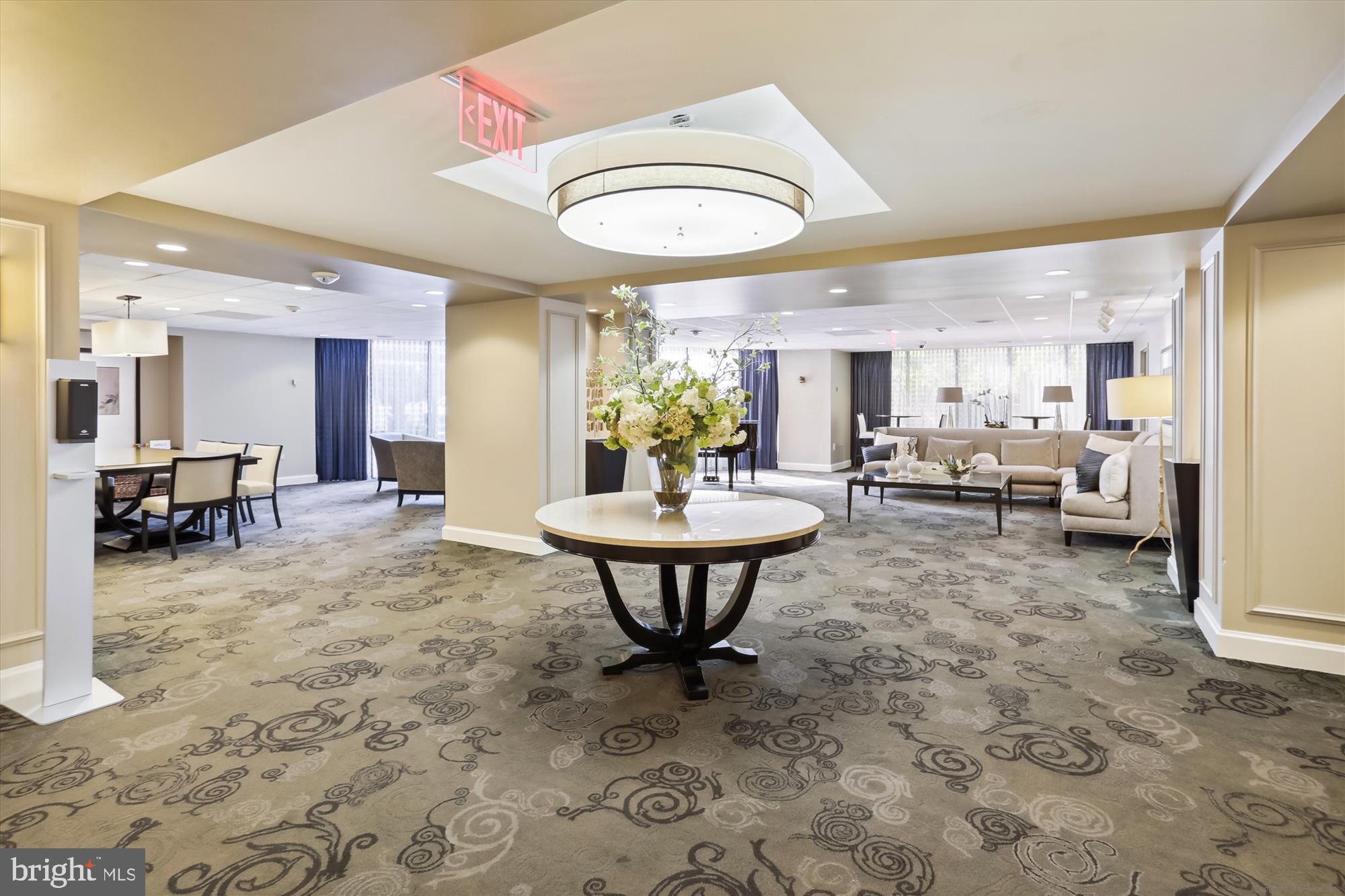 THE ELIZABETH - Residential