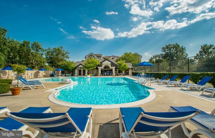 MIRAMONT VILLAS CODM - Residential Lease