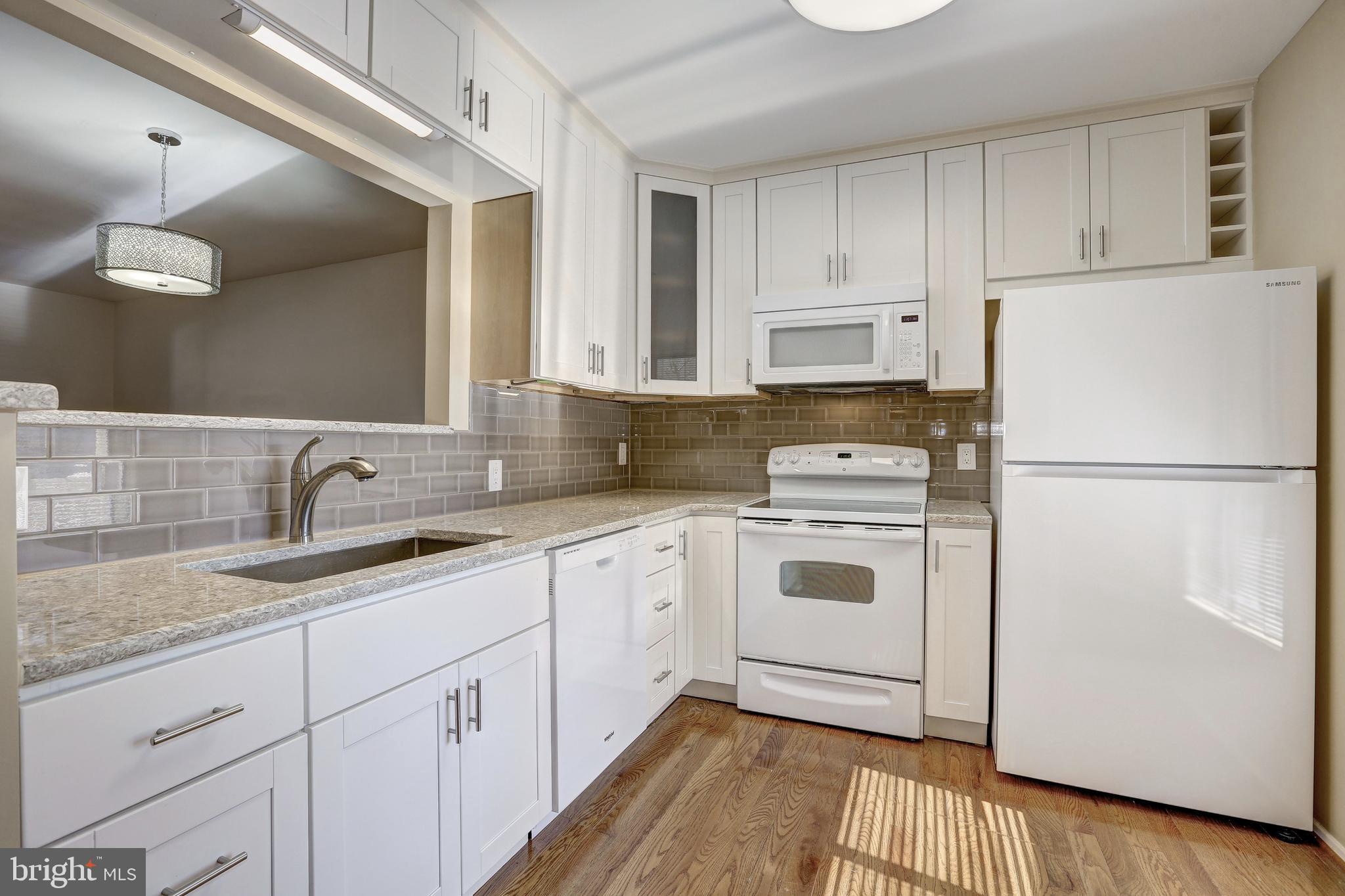 MIRAMONT VILLAS CODM - Residential Lease