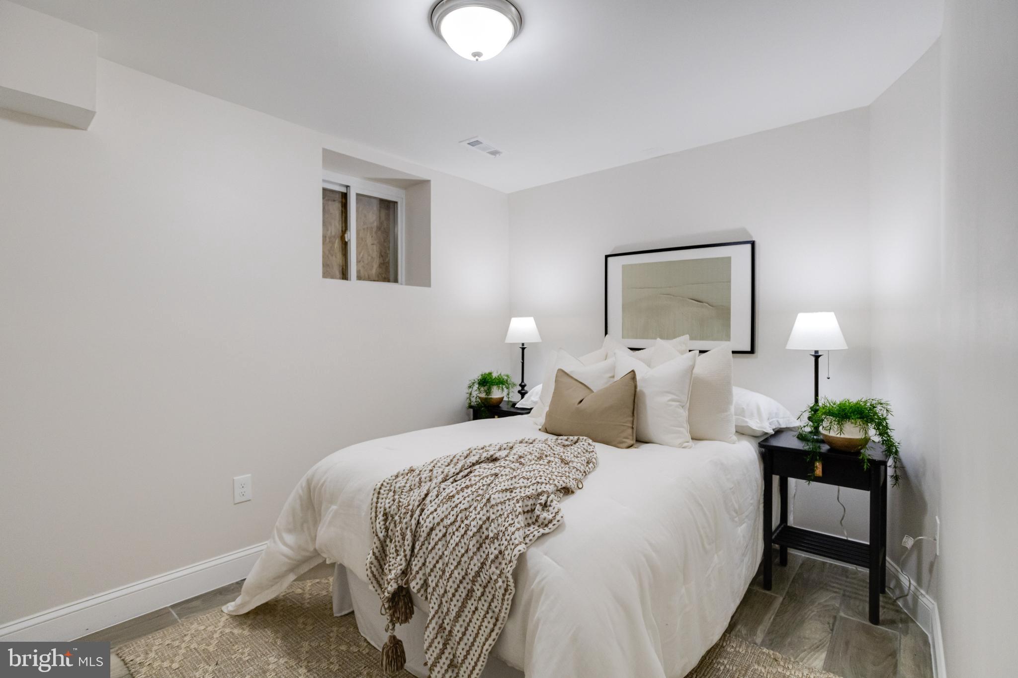 WINCHESTER - Residential