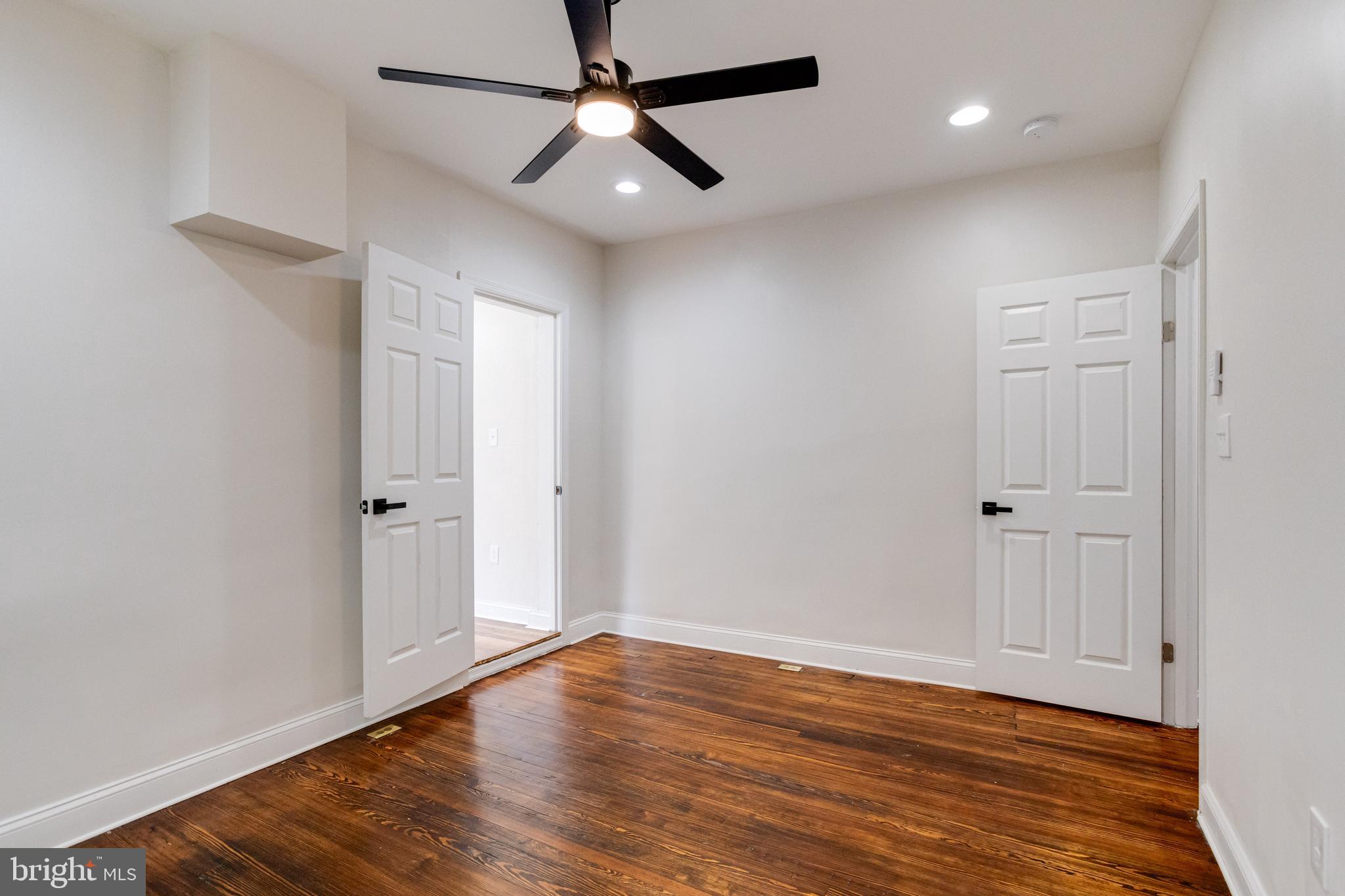 WINCHESTER - Residential