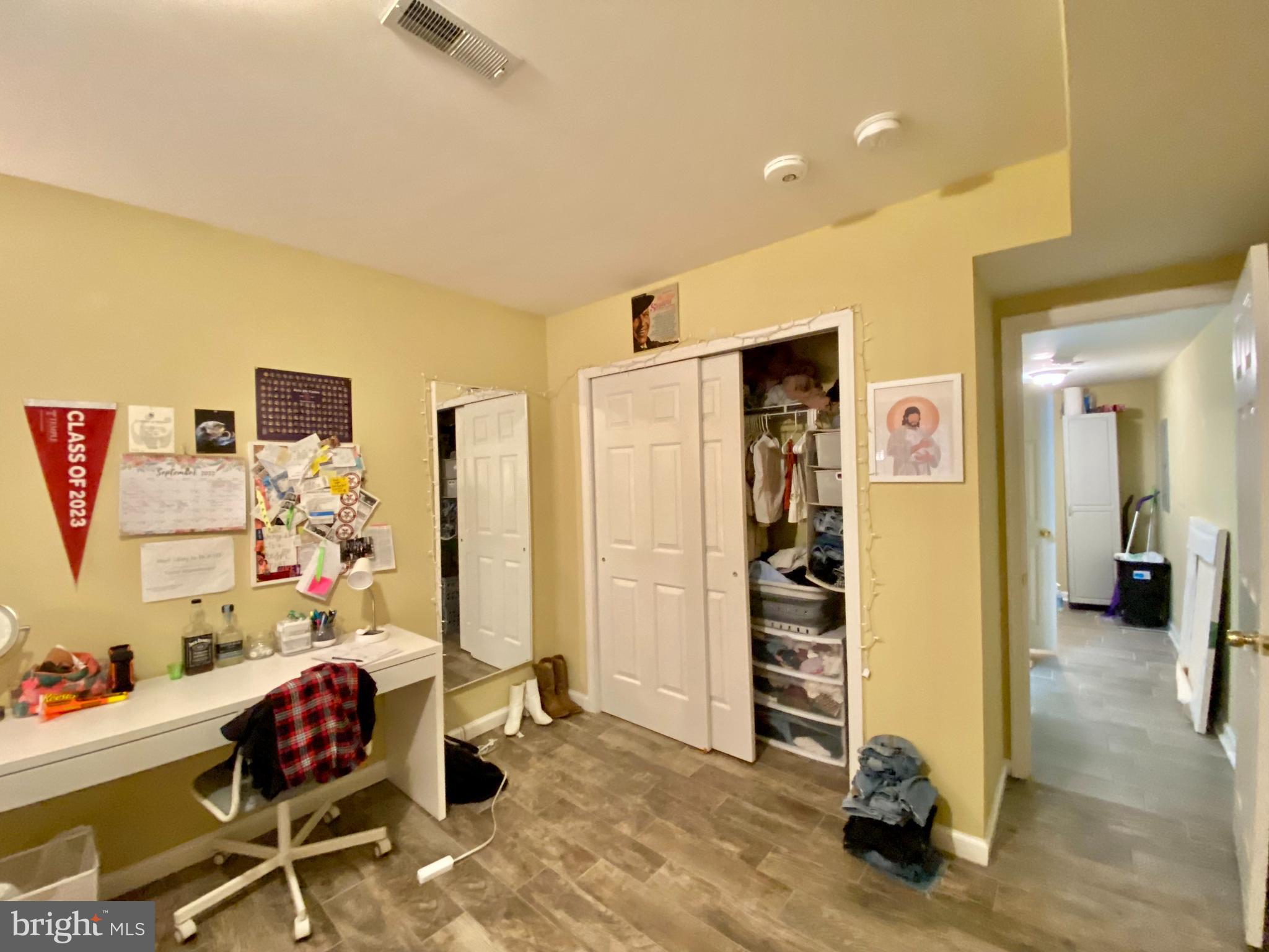 TEMPLE UNIVERSITY - Residential Lease